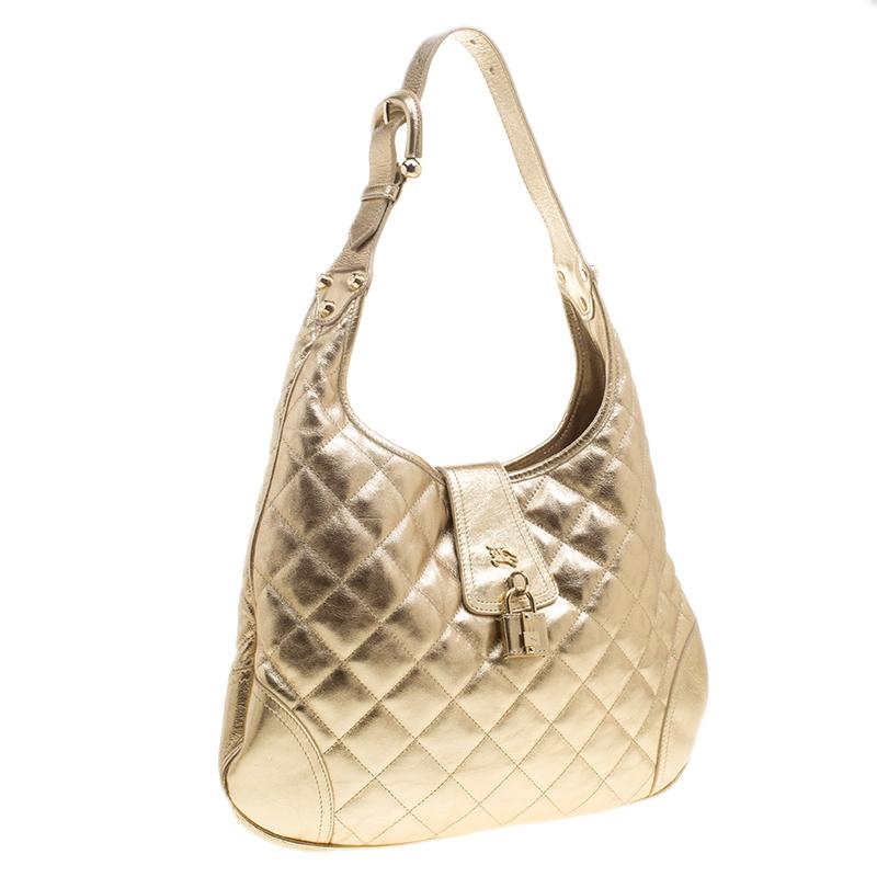 Burberry Gold Quilted Leather Brooke Hobo im Zustand „Gut“ in Dubai, Al Qouz 2