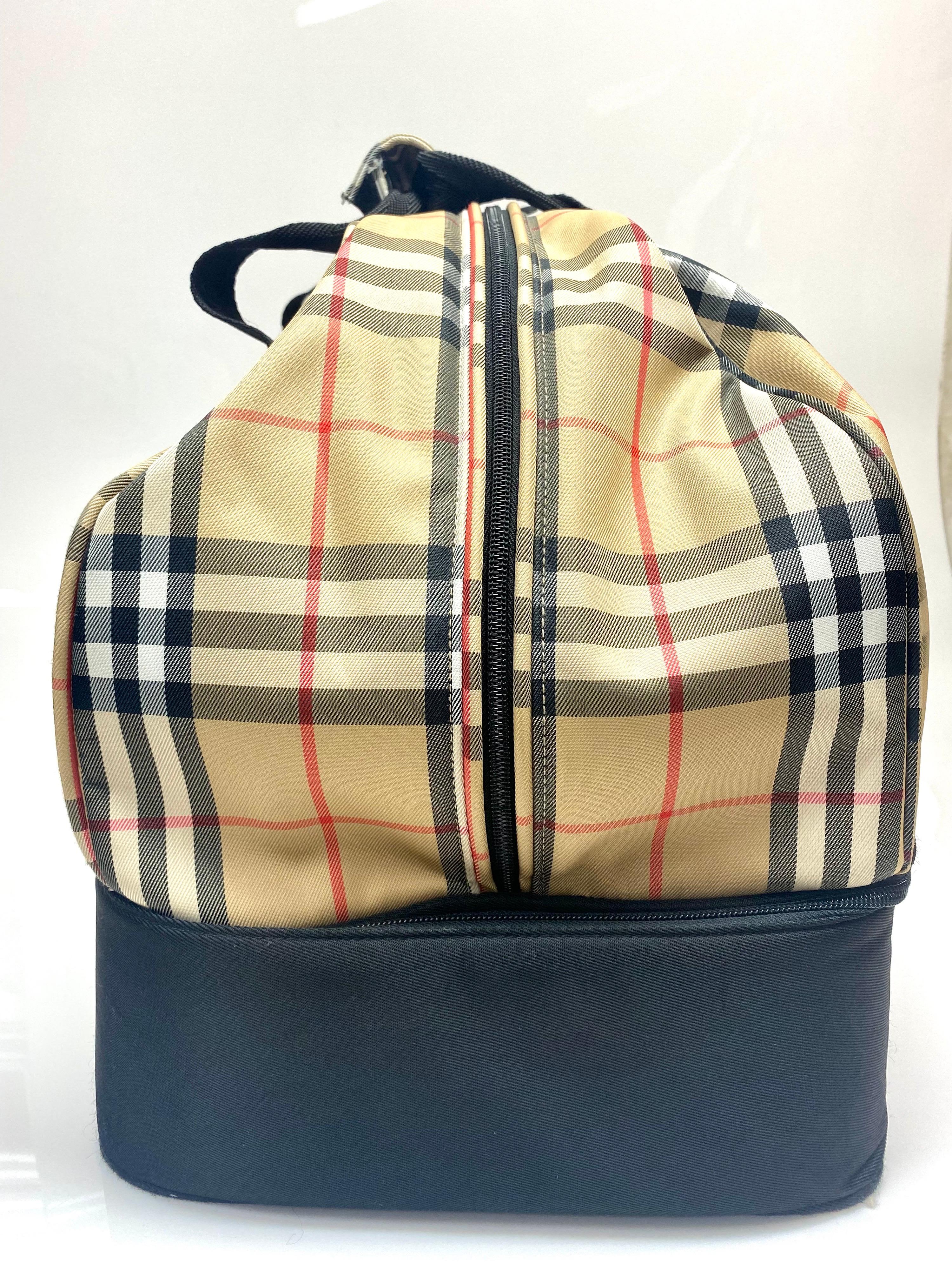 Women's Burberry Golf Beige Travel Bag 