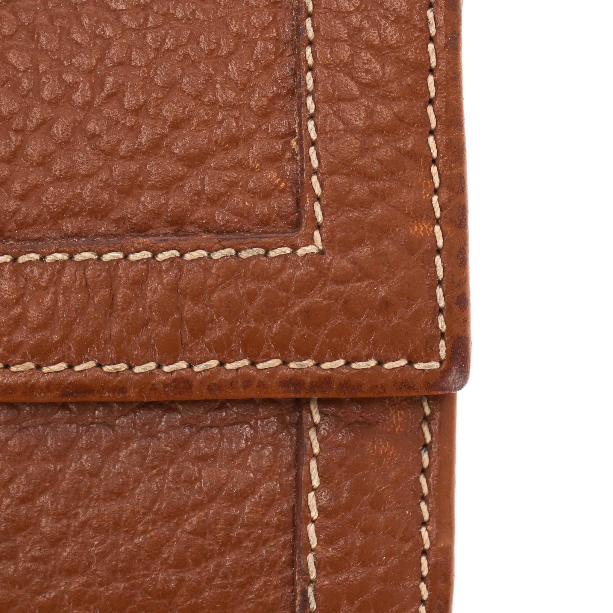 Burberry Grained Leather Wallet For Sale 6