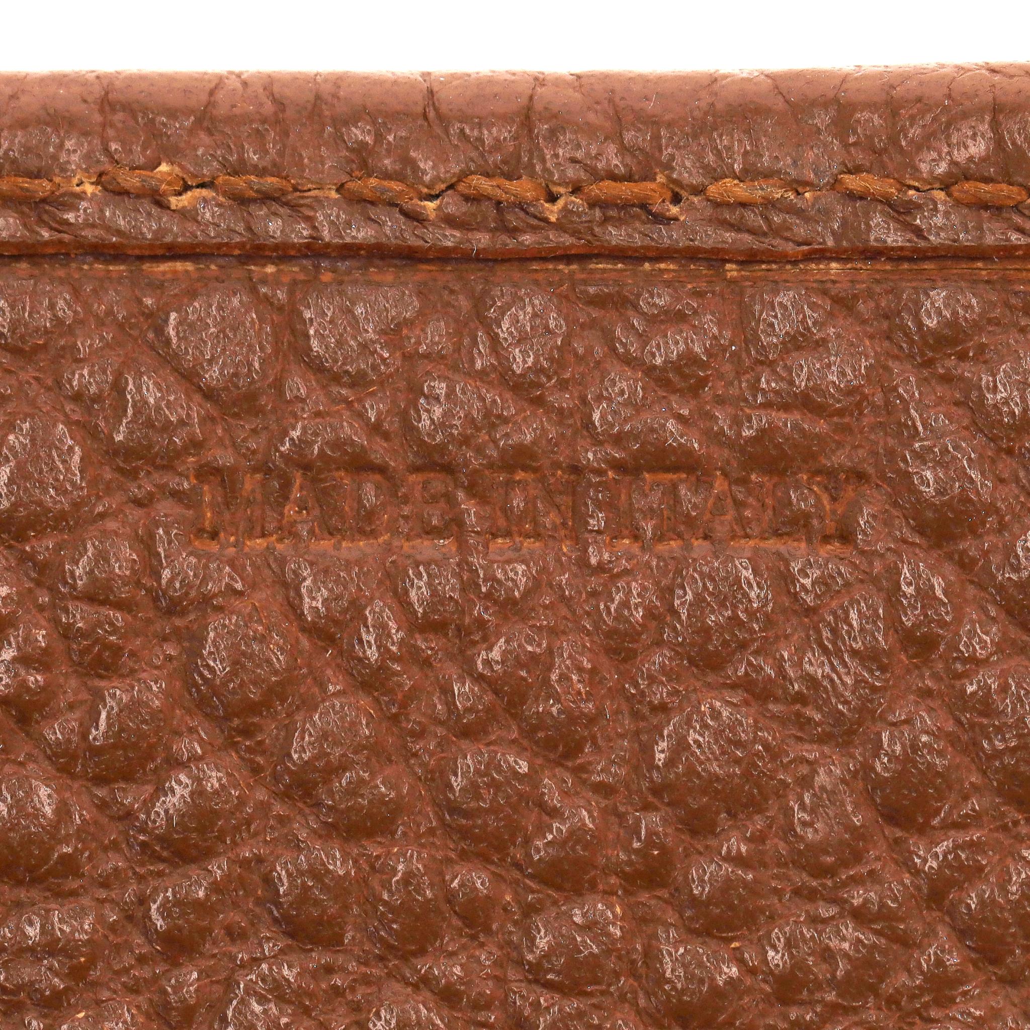 Burberry Grained Leather Wallet For Sale 3