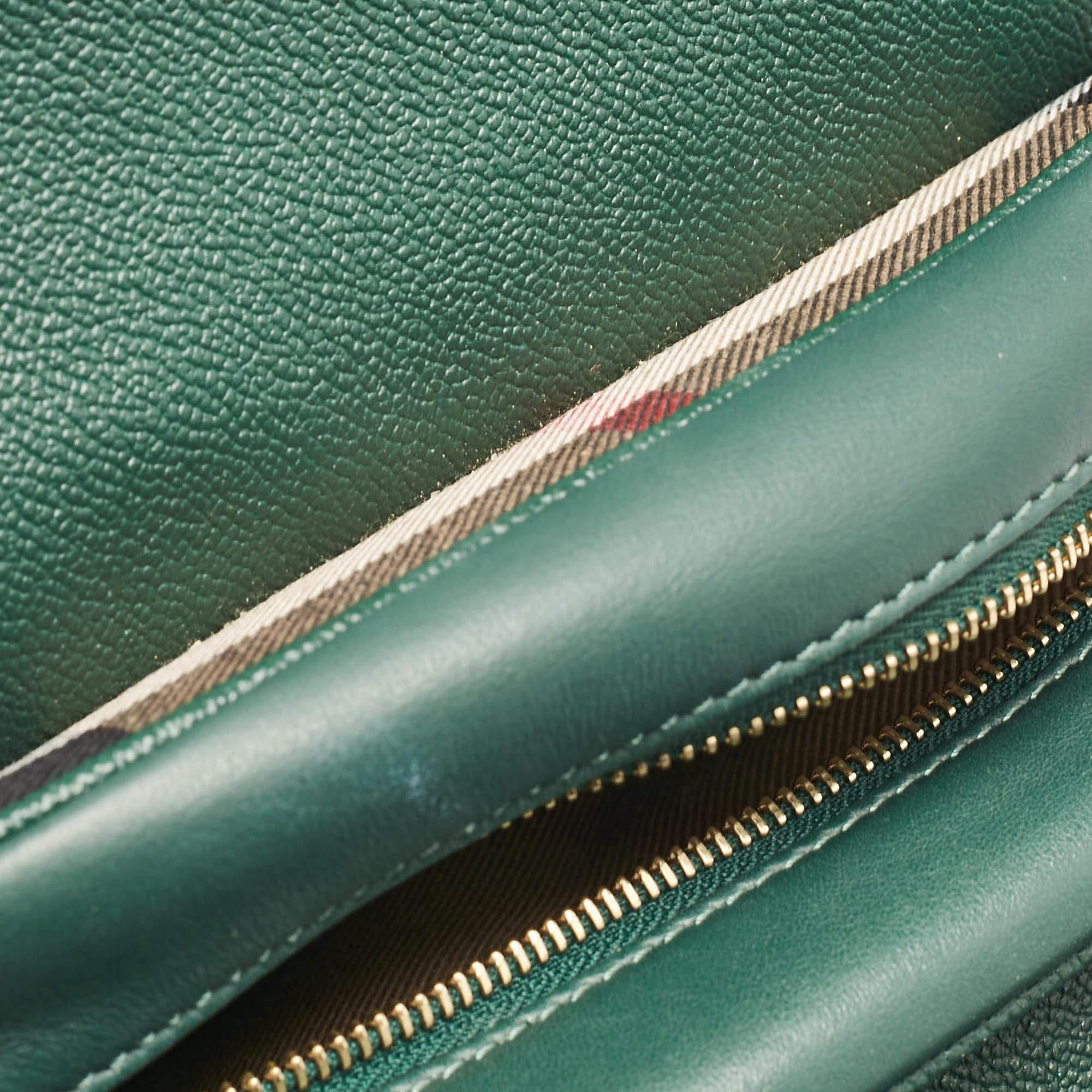 Burberry Green Leather Small Medley Buckle Crossbody Bag For Sale 3