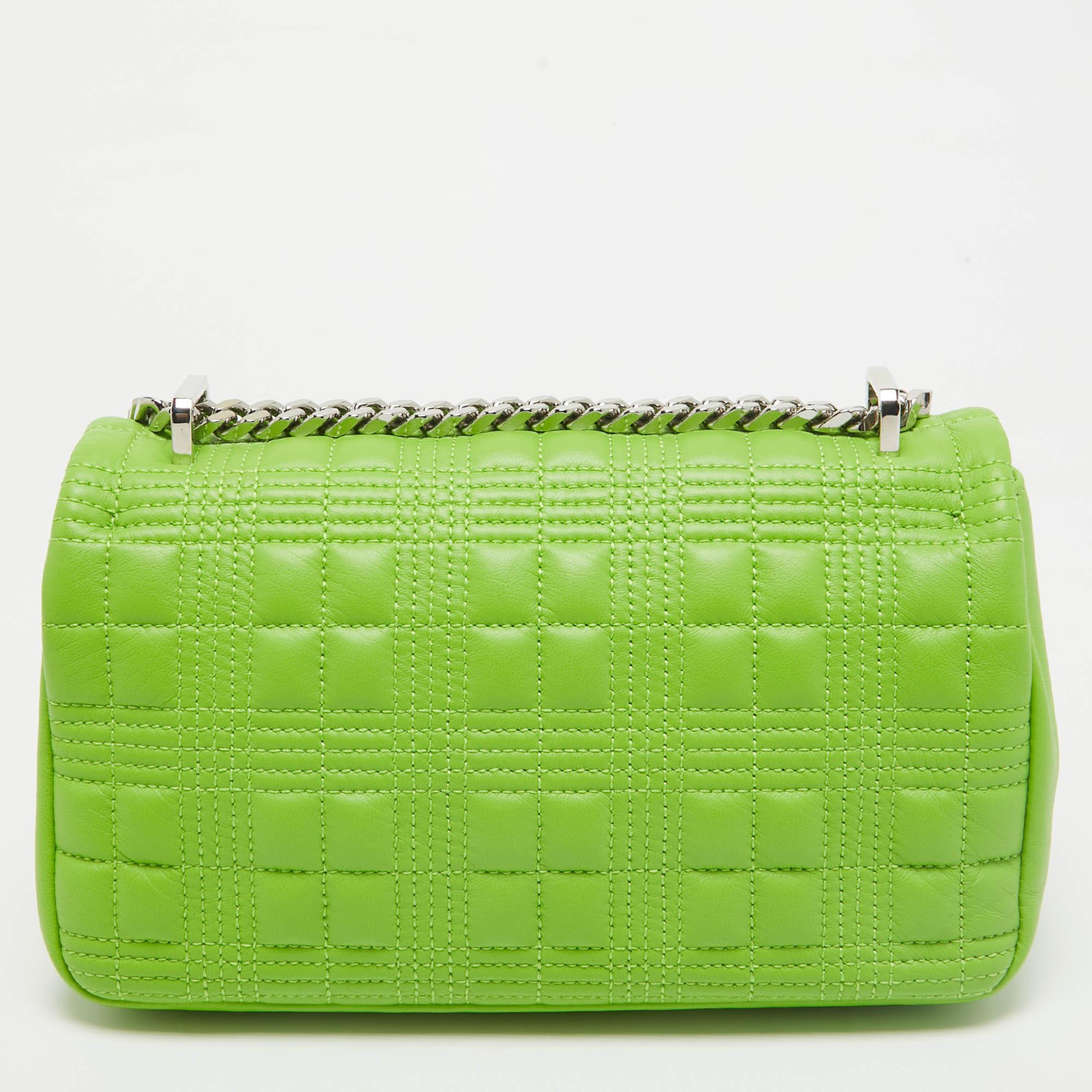 Women's Burberry Green Quilted Leather Small Lola Chain Shoulder Bag For Sale