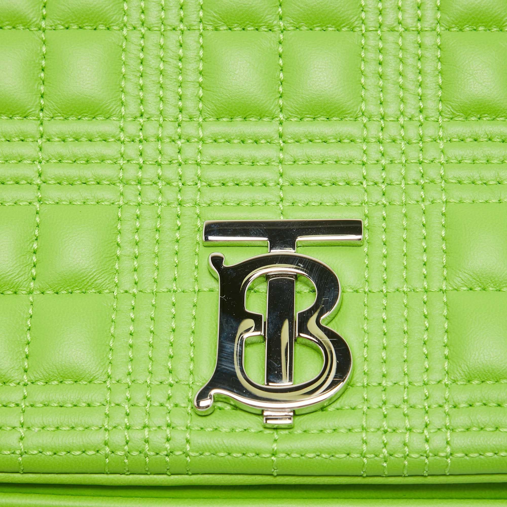 Burberry Green Quilted Leather Small Lola Chain Shoulder Bag For Sale 2