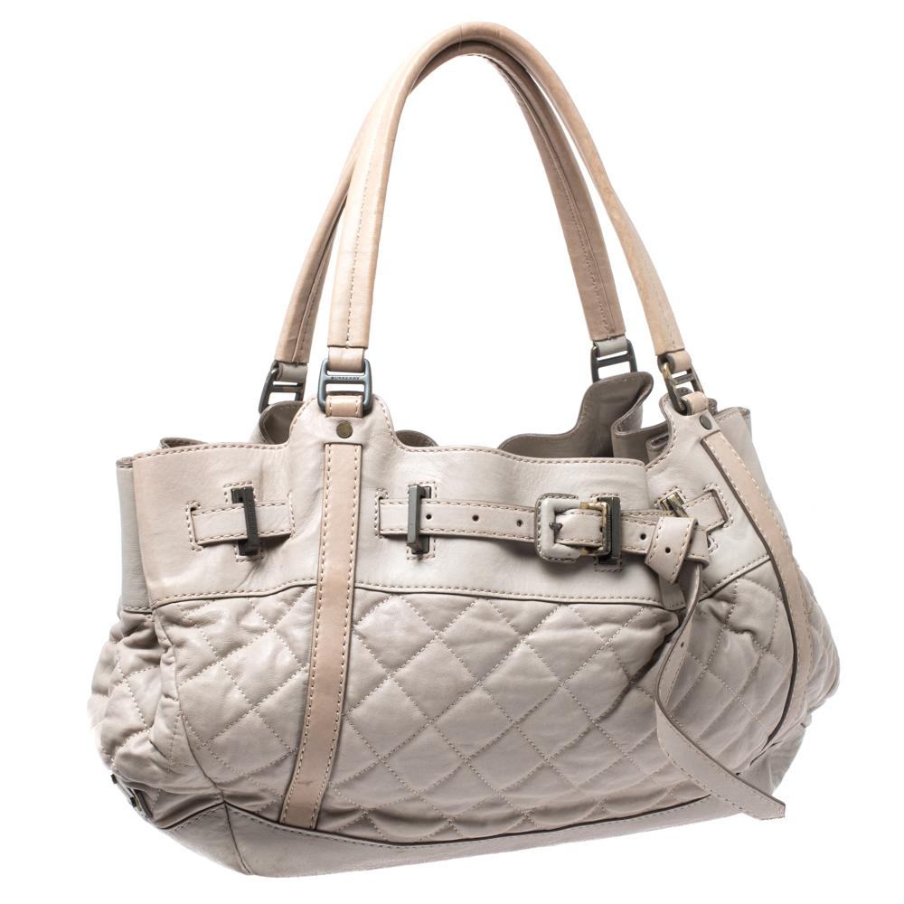 Burberry Grey/Beige Quilted Leather Enmore Hobo In Good Condition In Dubai, Al Qouz 2