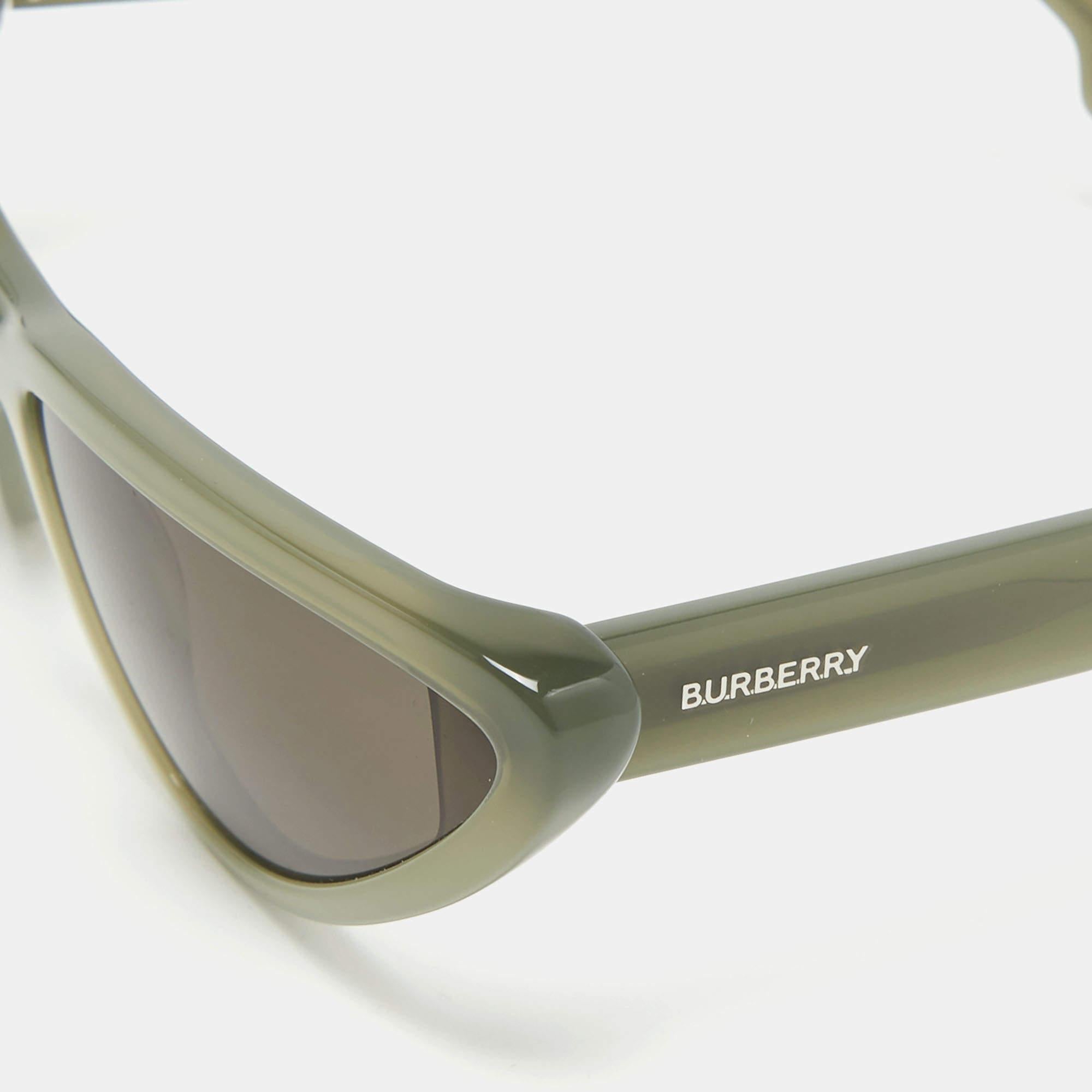 Let your accessories also help you make the right style statement. Choose creations like these sunglasses from Burberry to do just that for you. Set in a cat-eye frame with the brand logo on the side, this pair is definitely a buy you'll never want