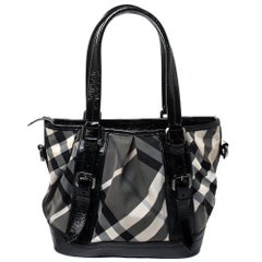 Burberry Grau/Schwarz Beat Check Nylon und Lackleder Lowry Tote