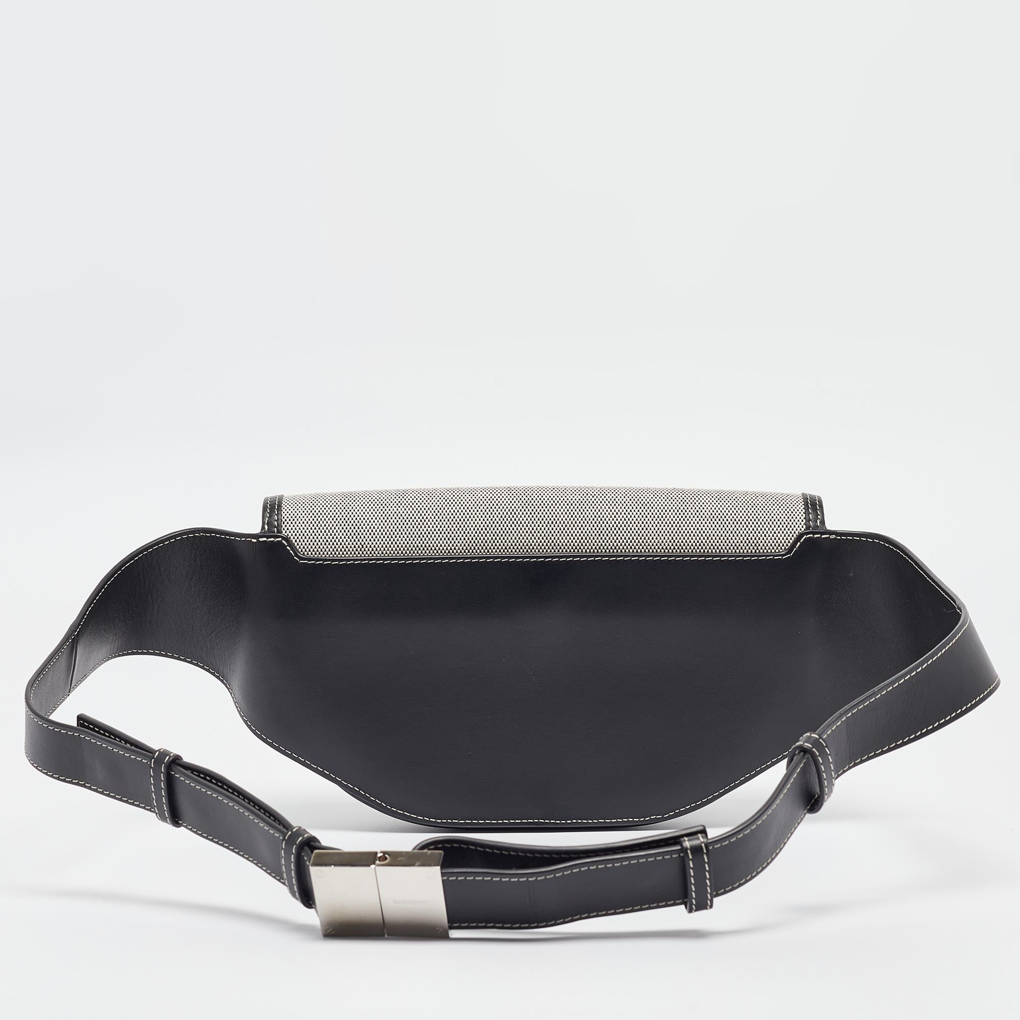 Burberry Grey/Black Canvas and Leather Small Olympia Bumbag In Good Condition In Dubai, Al Qouz 2