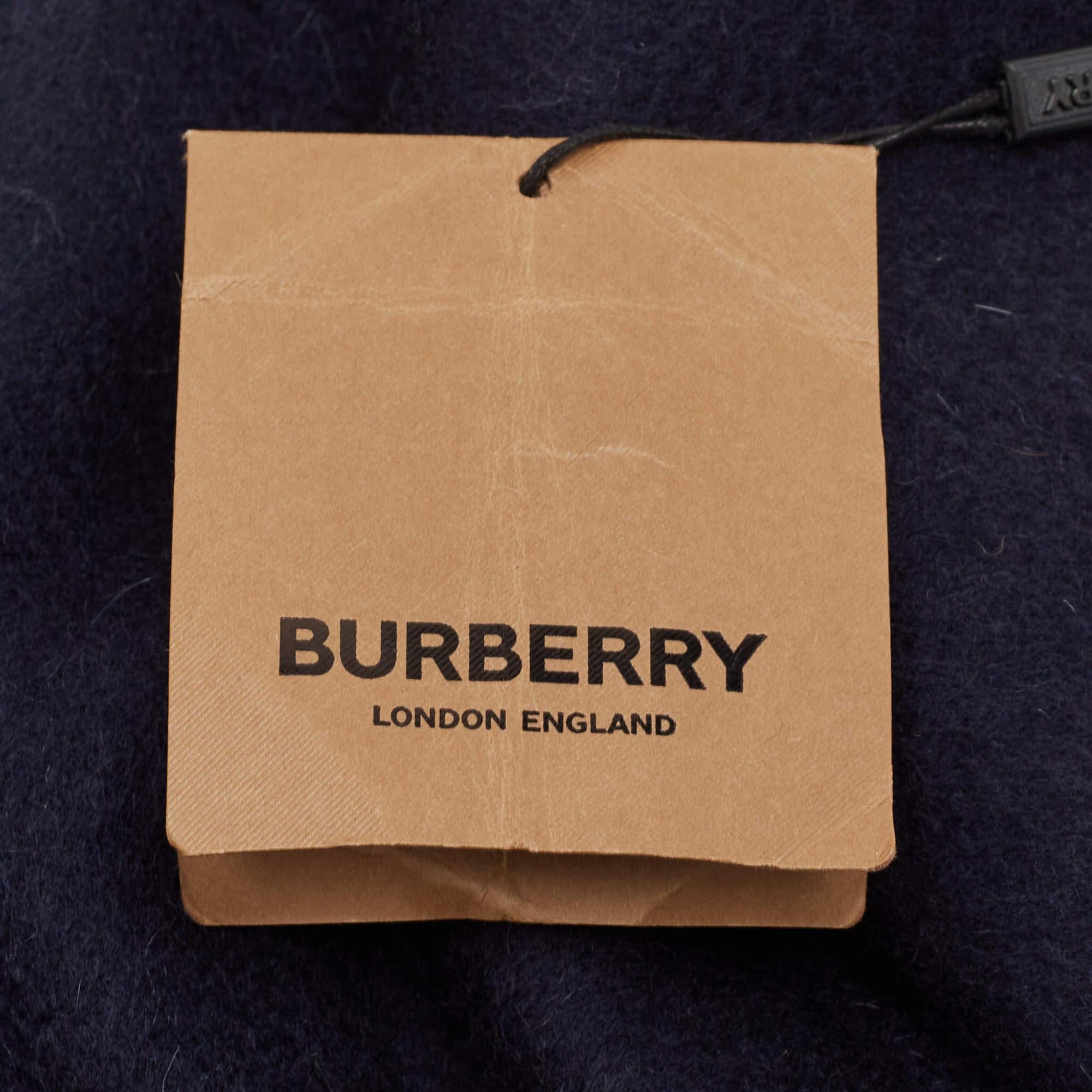 Sciarpa reversibile Burberry in cashmere spazzolato grigio/blu in vendita 2