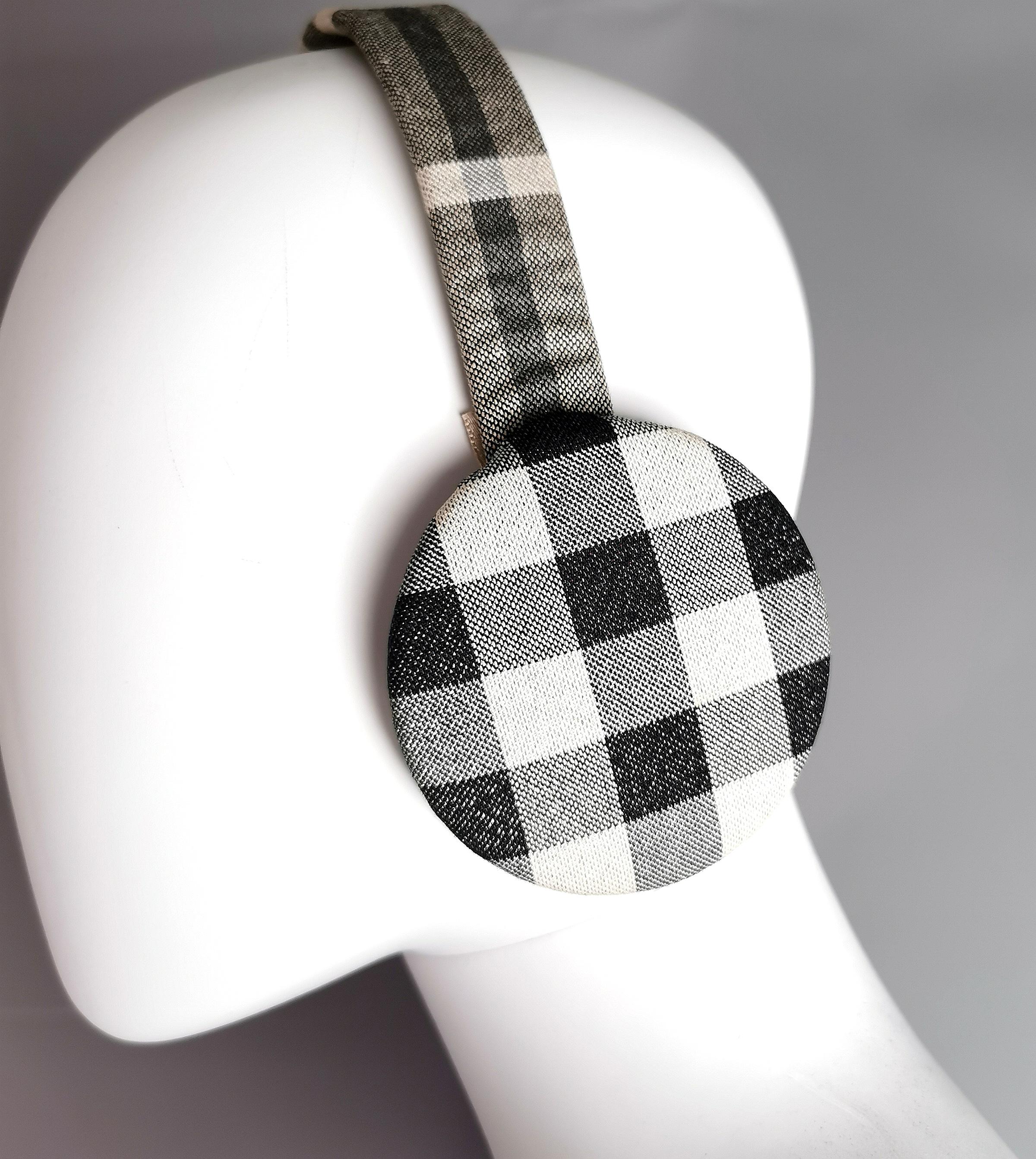 Burberry grey check ear muffs, faux fur  For Sale 7
