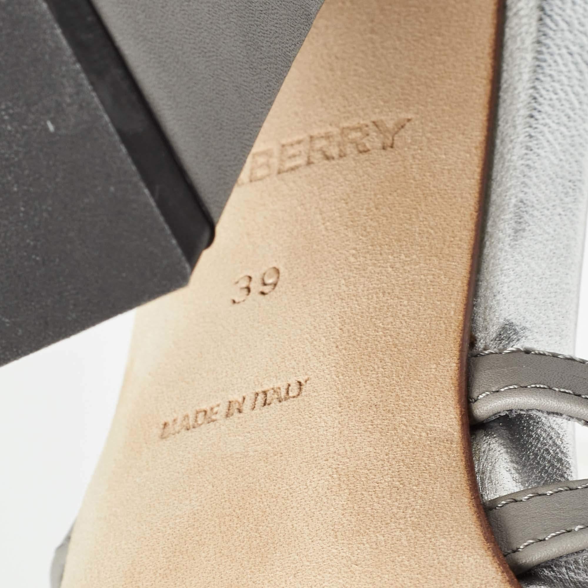 Burberry Grey Leather Hove Ankle Strap Sandals Size 39 For Sale 3