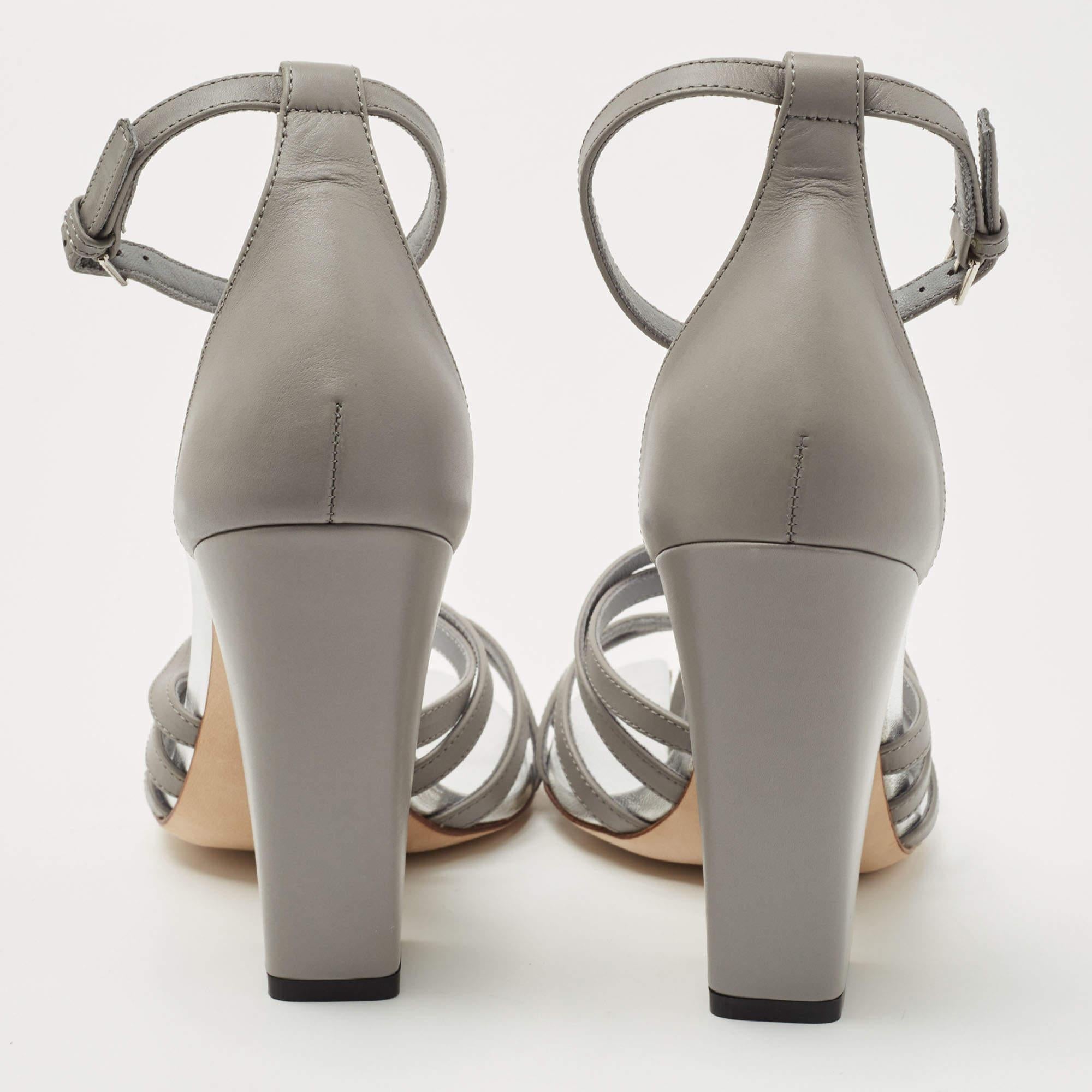 Burberry Grey Leather Hove Heel Ankle Strap Sandals Size 39 In New Condition In Dubai, Al Qouz 2