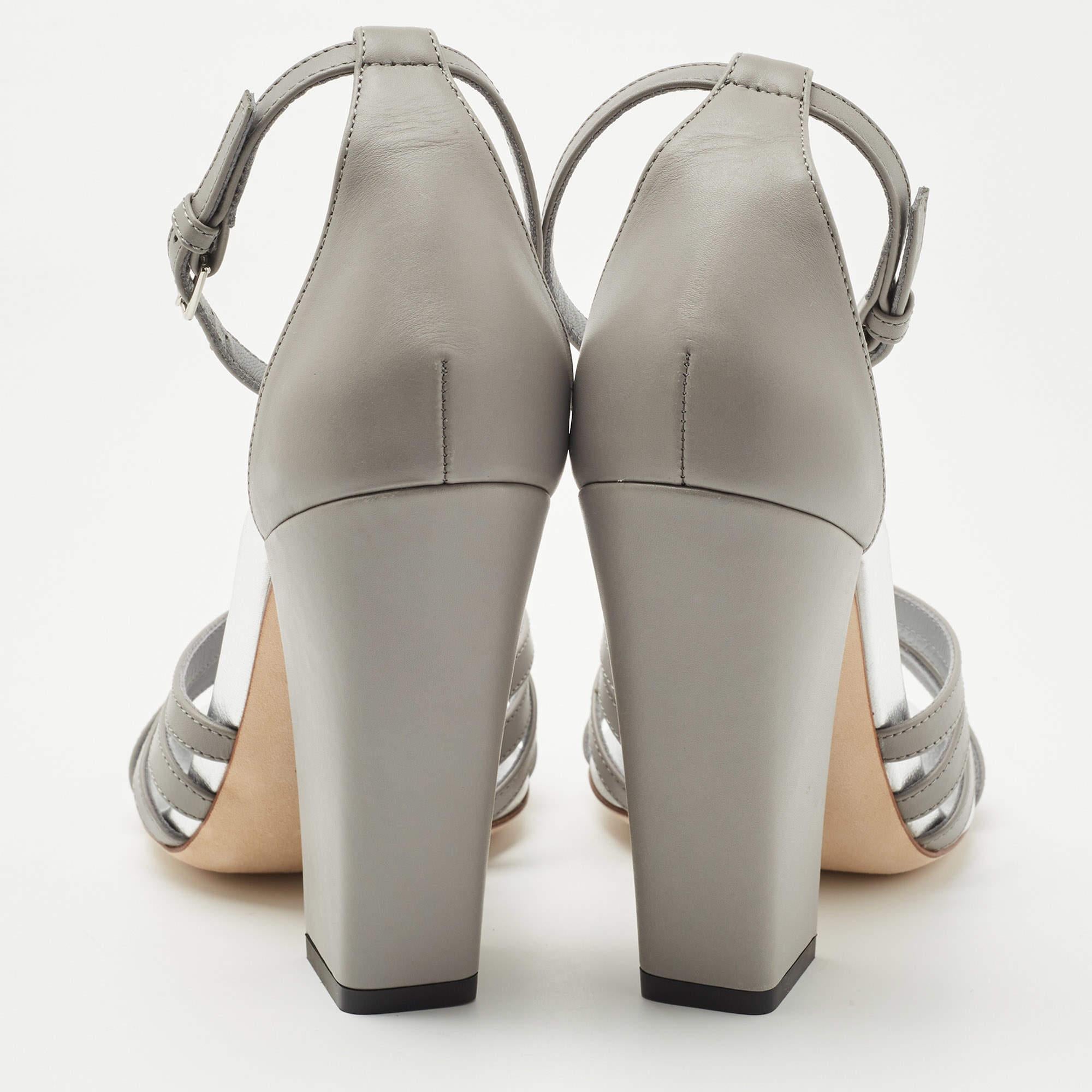 Burberry Grey Leather Hovehigh Ankle Strap Sandals Size 38 In New Condition In Dubai, Al Qouz 2