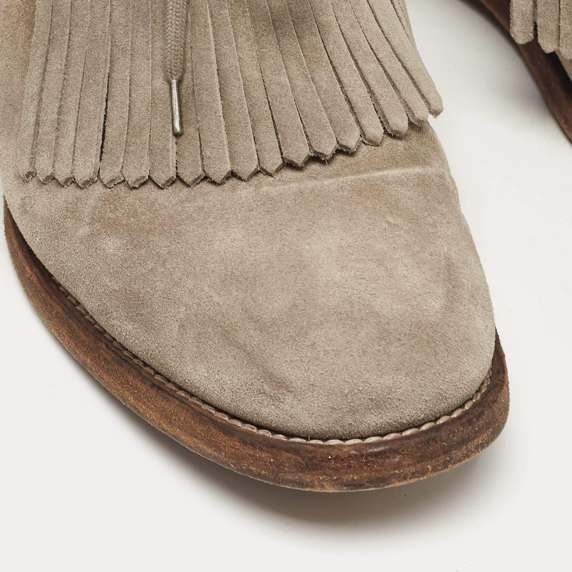 Burberry Grey Suede Ampney Oxfords Size 43 For Sale 2