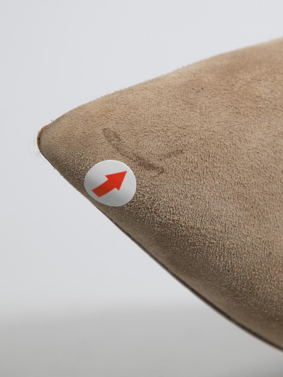 Burberry Gris Ante Piel de Serpiente Tacón Cuñas Talla IT 36.5 en venta 2