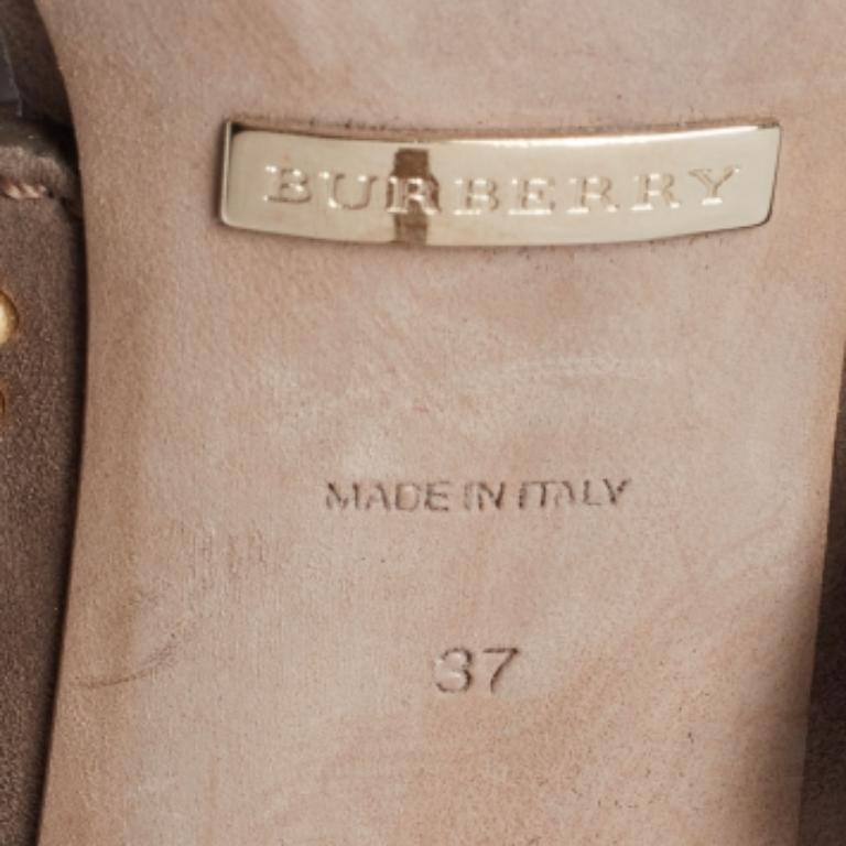 Burberry Grey Suede Studded Padstow Ankle-Wrap Sandals Size 37 For Sale 1