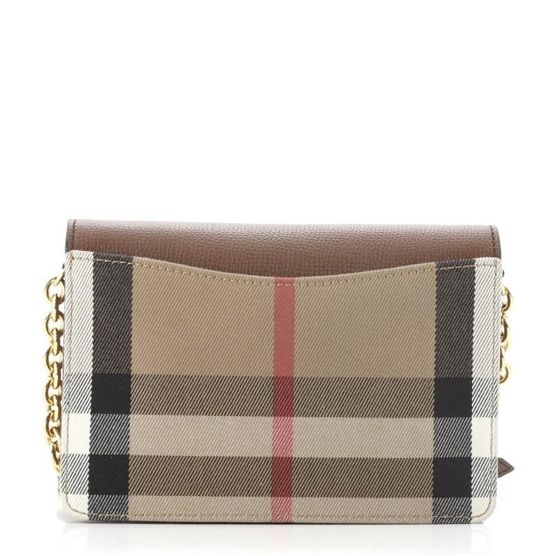 Burberry Hampshire Brieftasche auf Kette Leder und House Check Canvas (Braun)