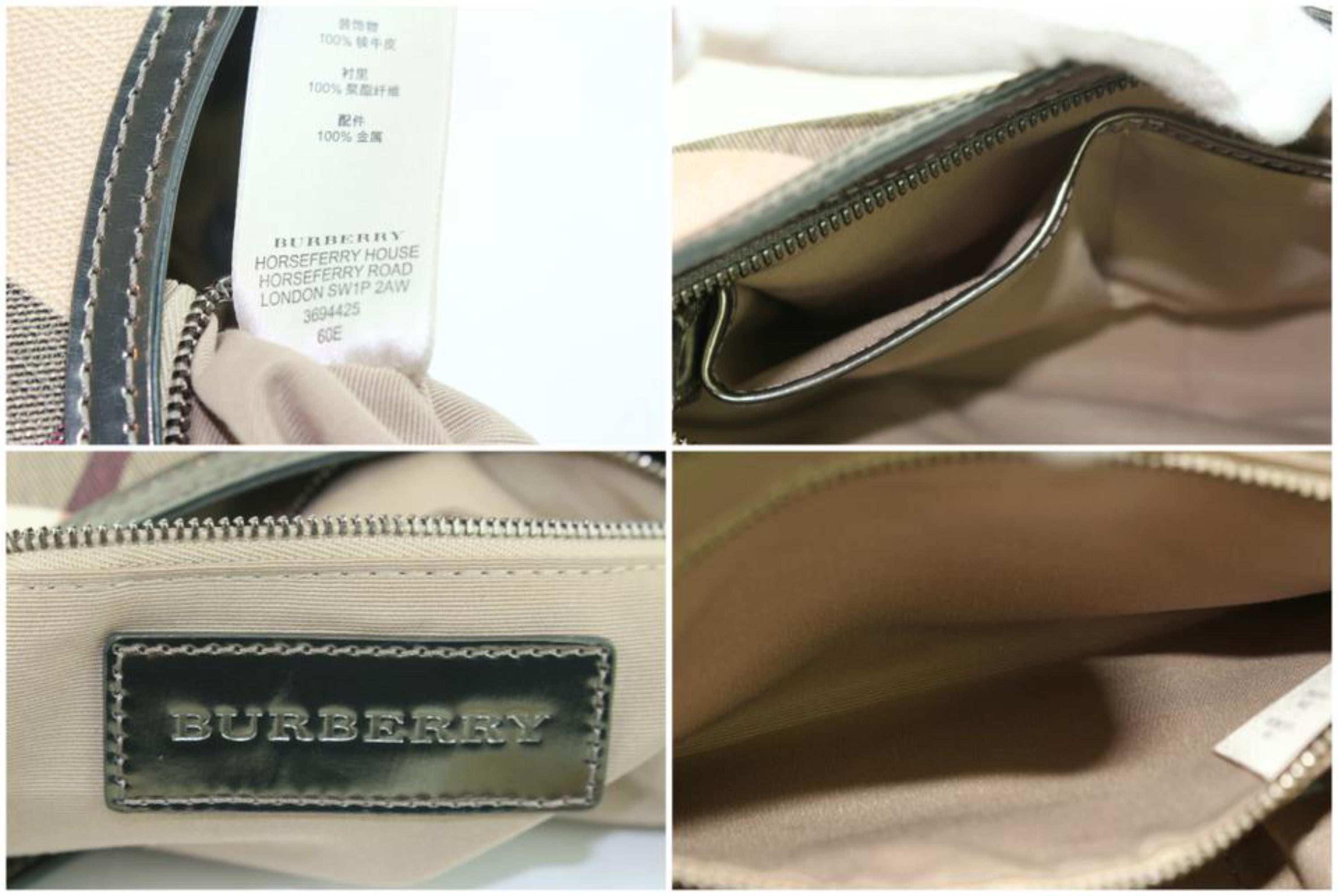 Burberry Haymarket Nova Check Stars Hernville 9burz1107 Coated Canvas Hobo In Excellent Condition For Sale In Forest Hills, NY