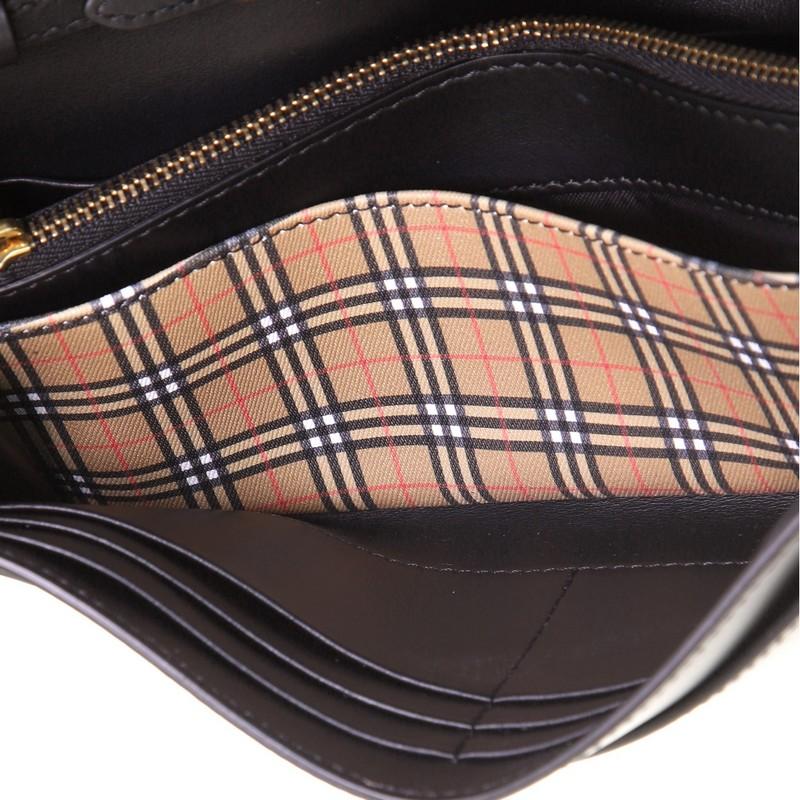 Burberry Henley Wallet on Chain Leder mit Vintage Check Canvas für Damen oder Herren
