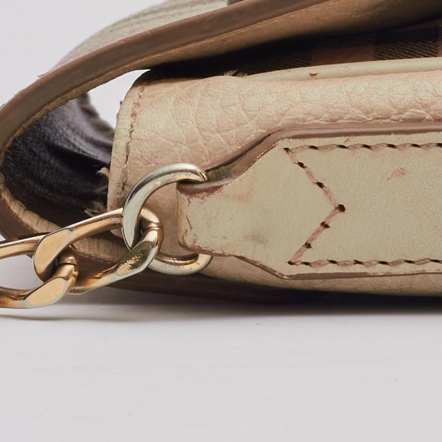 Burberry House Check Canvas Tassel Crossbody Bag Mini en vente 2