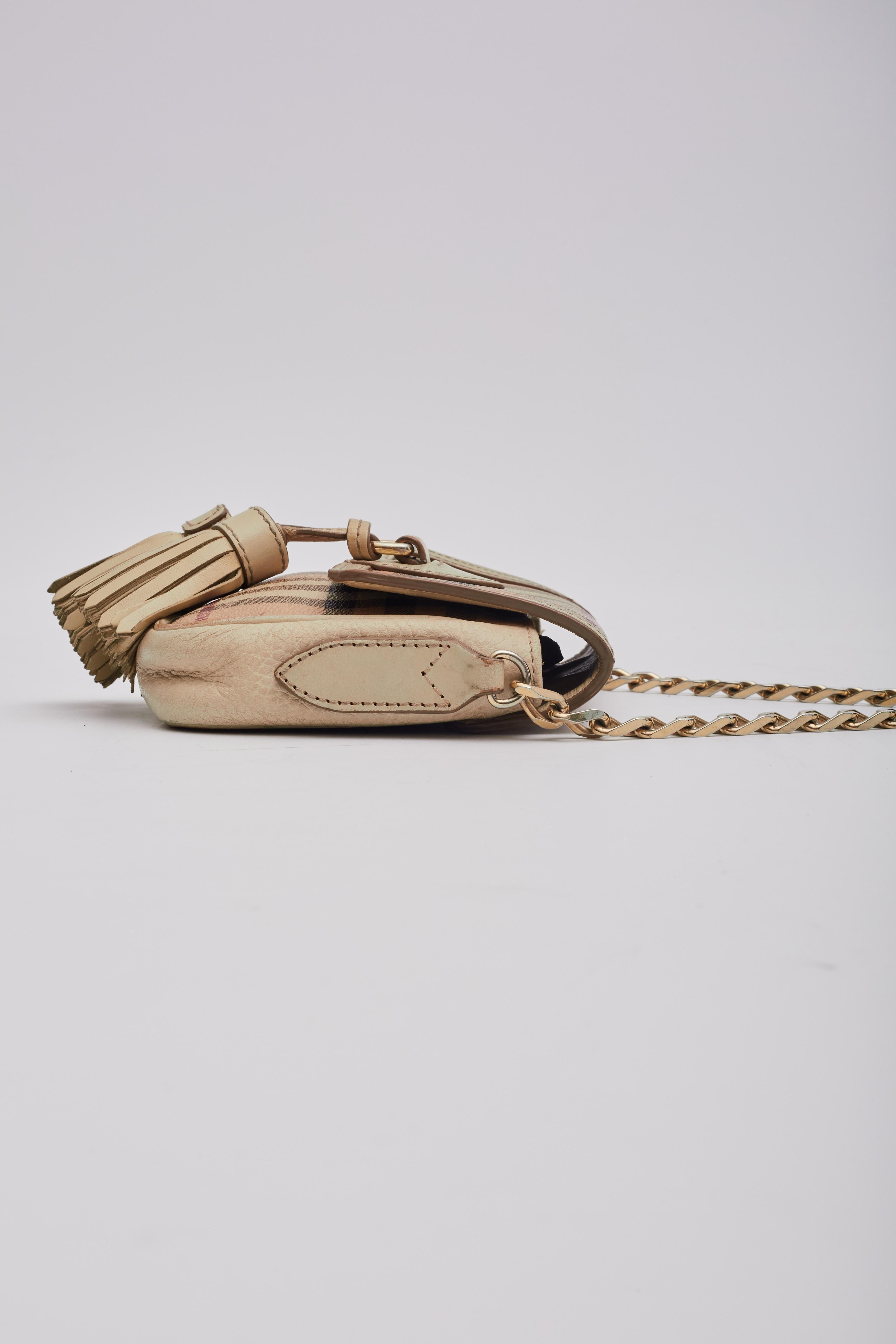 Burberry House Check Canvas Tassel Crossbody Bag Mini en vente 4