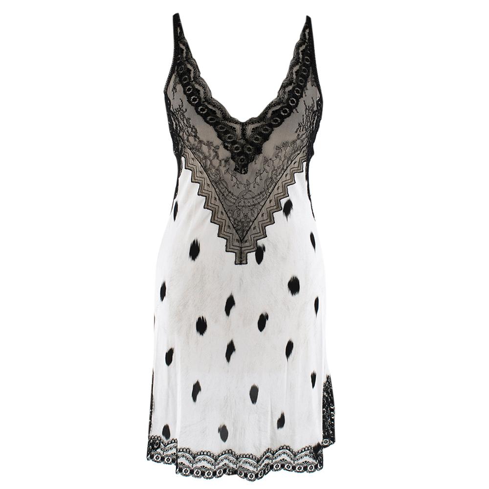 Lace Panel Animal Print Slip Dress

- Lace Trim Neckline and Hemline 
- Thin Shoulder Straps 
- 100% Silk 

Made in Italy 

Length: 63cm