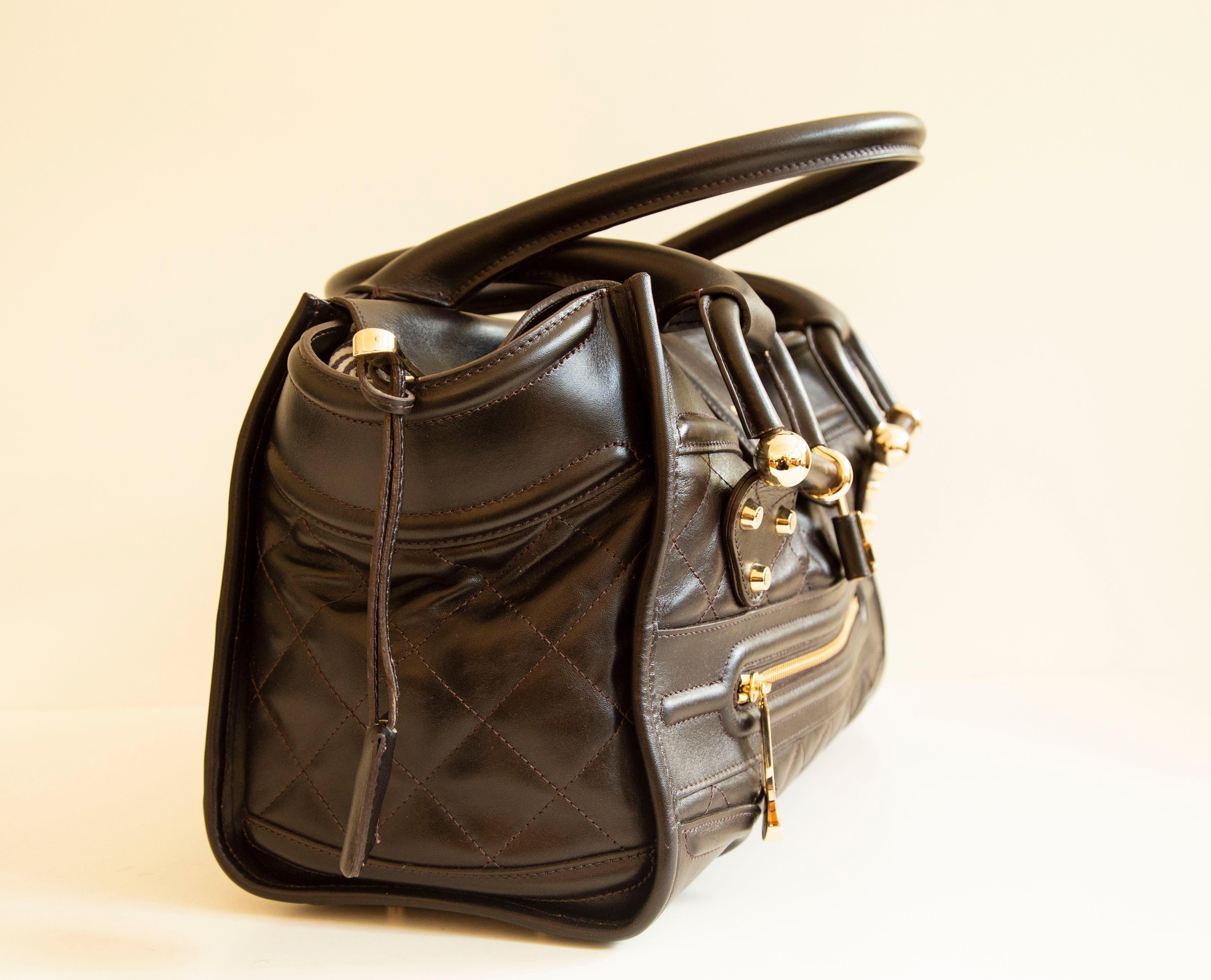 Burberry Large Manor Brown Quilted Leather Satchel Shoulder Bag In Excellent Condition For Sale In Arnhem, NL