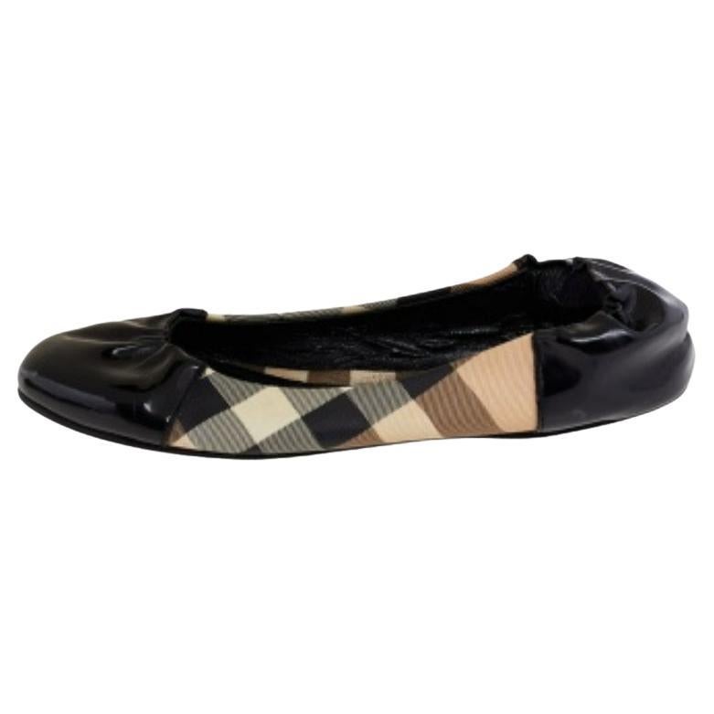 Bailarinas Burberry de cuero y lona revestida de cuadros Nova talla 36