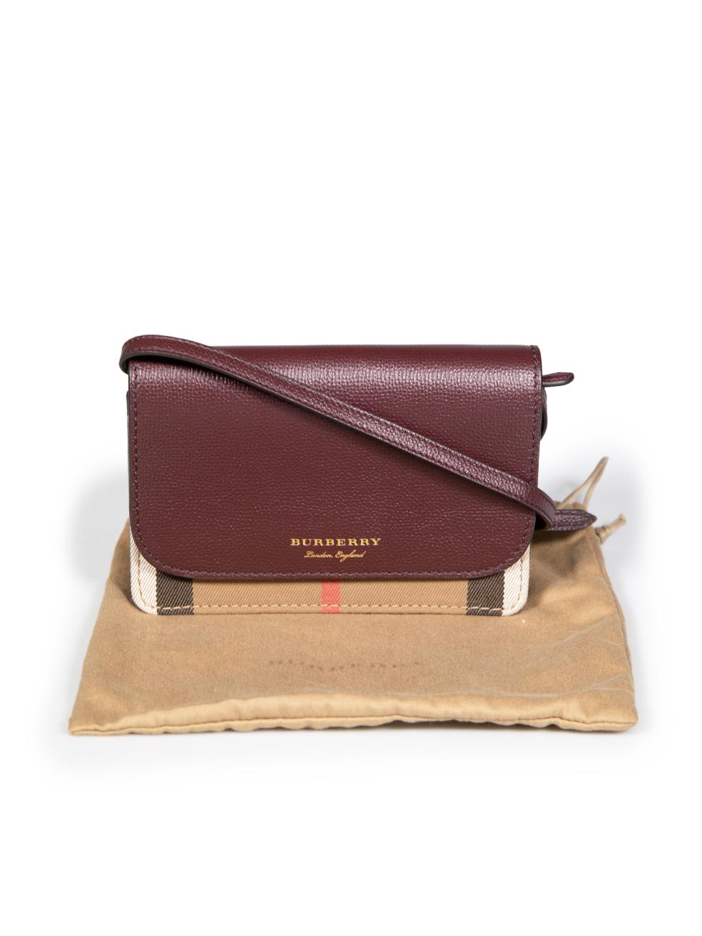 Burberry Leather Hampshire House Check Derby Bag 4