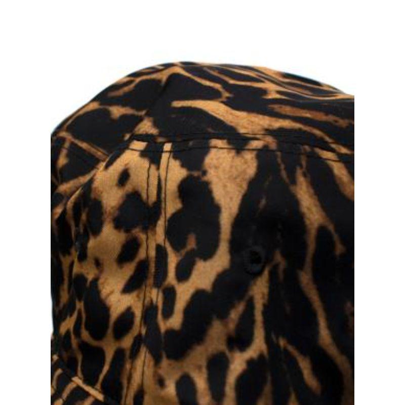 Burberry Leopard Print Bucket Hat For Sale 2