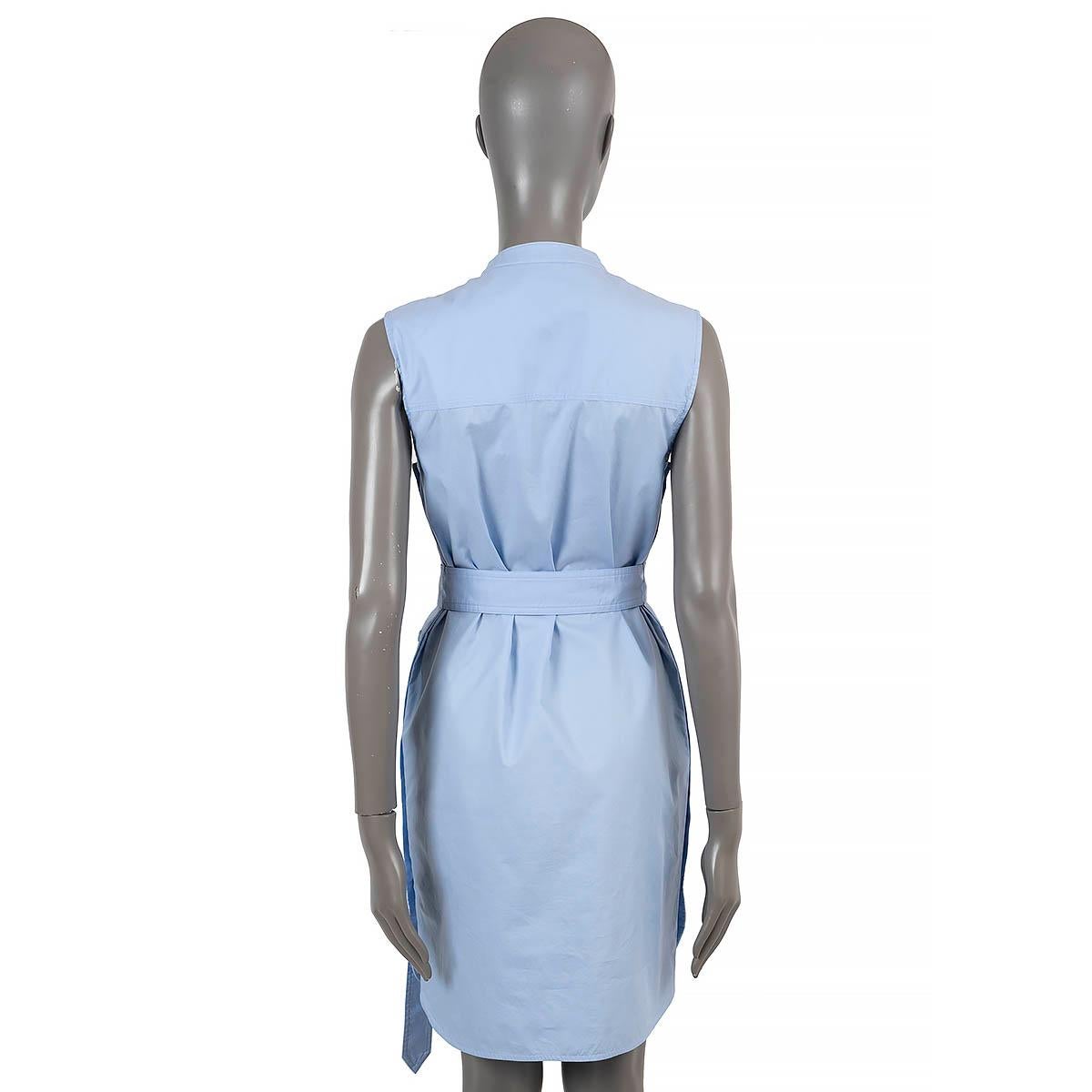 BURBERRY Hellblaues & weißes Baumwollkleid 2022 MAISY LOGO BELTED SHIRT Kleid aus Baumwolle 4 XXS (Violett) im Angebot