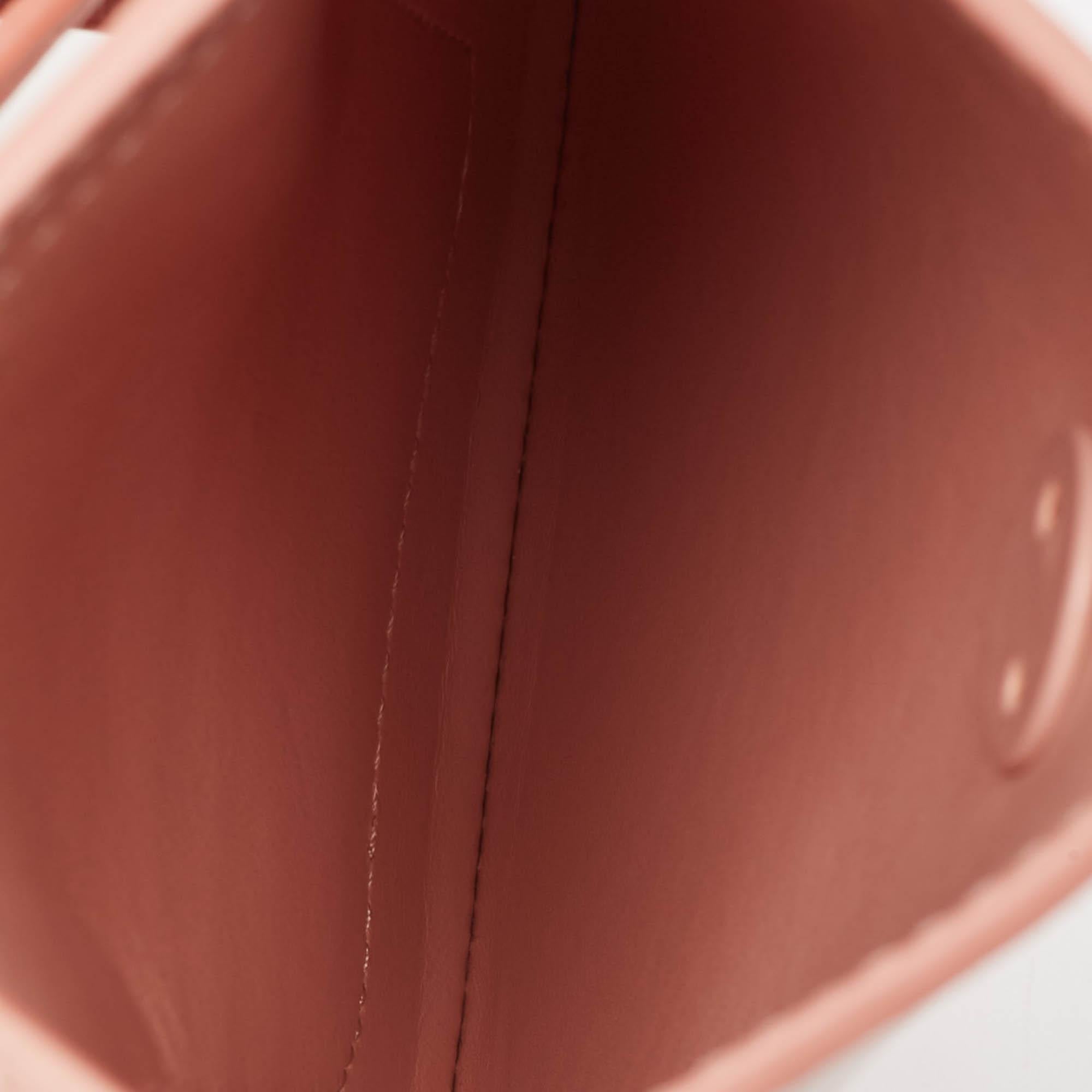 Burberry Light Leather Anne Phone Crossbody Bag 3