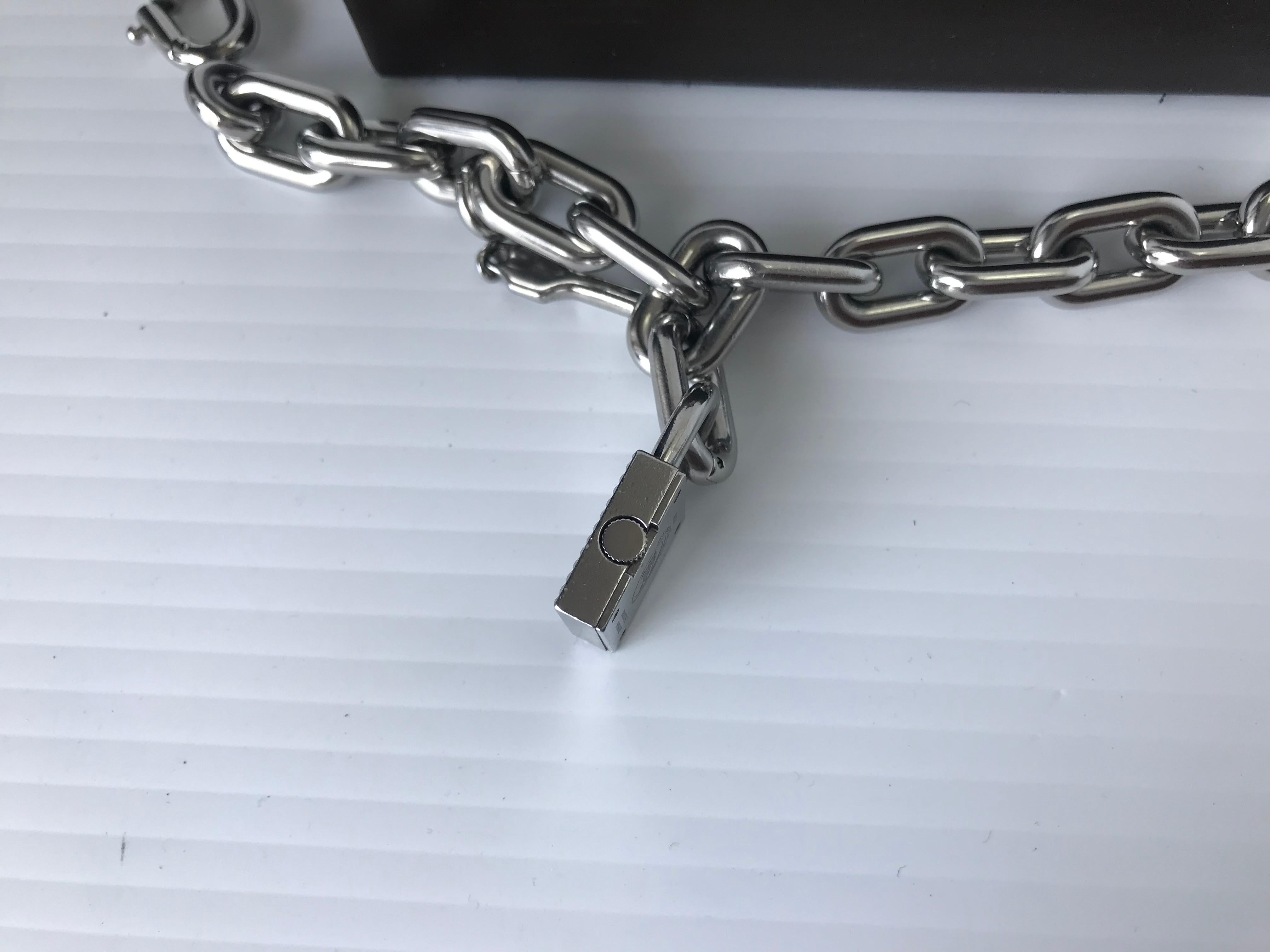 Burberry Link Lock & Key Watch For Sale 2