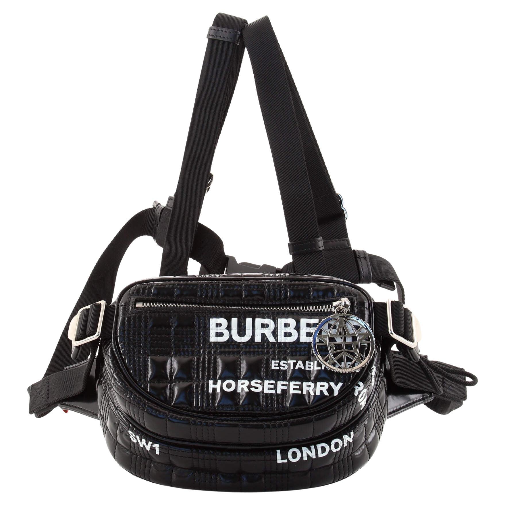 dienblad Uitpakken Perforatie Burberry Logo Cannon Belt Pack Bag Quilted Printed Coated Canvas For Sale  at 1stDibs