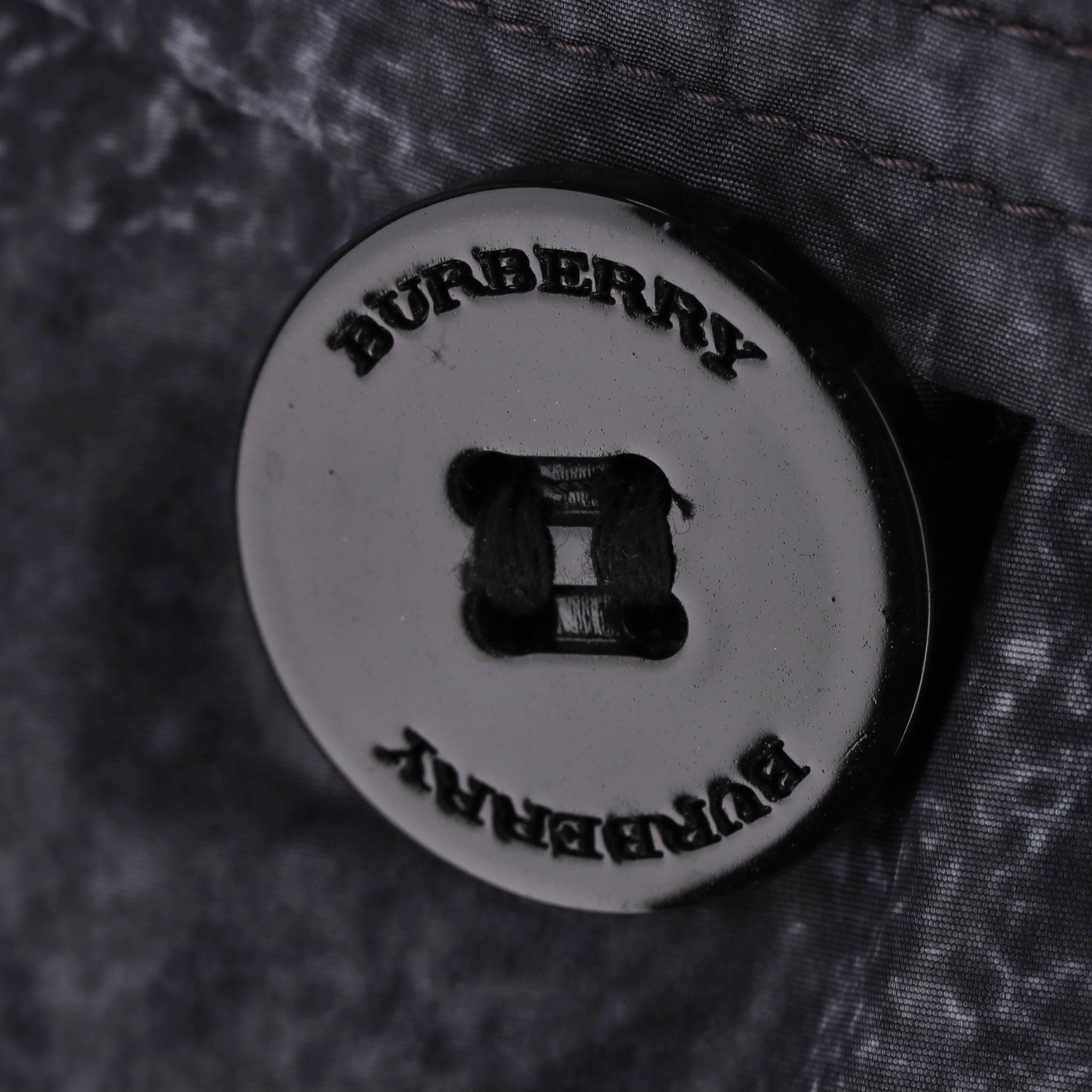 Trenca de cuadros Burberry London en venta 1