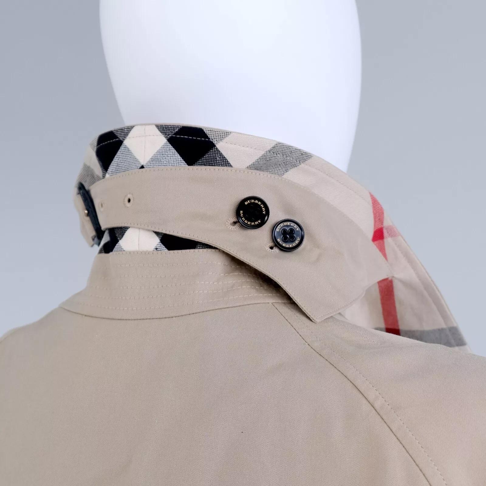 Burberry London Fashion Women's Trench Coat Beige Pre-owned Size 2 For Sale 3