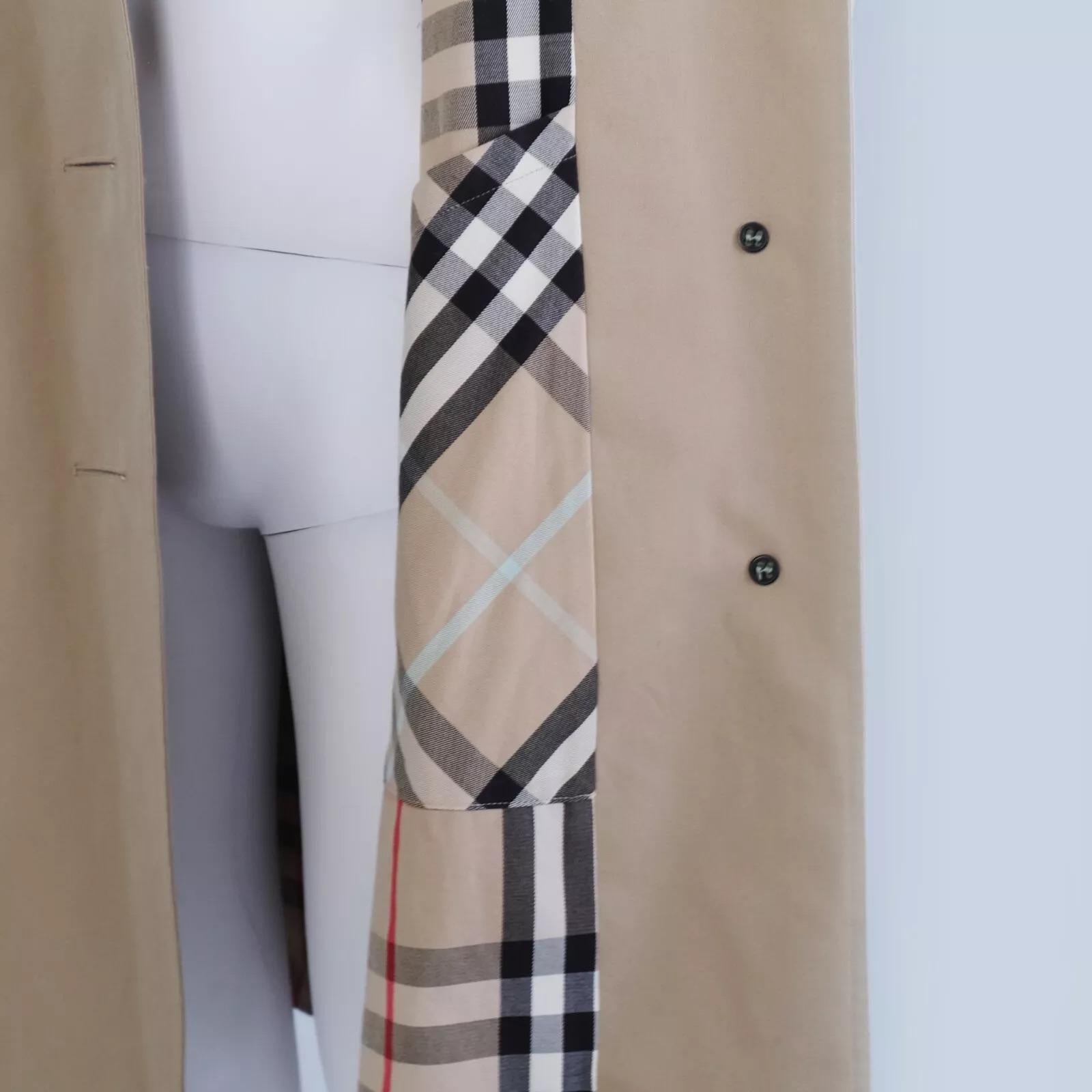 Burberry London Fashion Women's Trench Coat Beige Pre-owned Size 2 For Sale 4