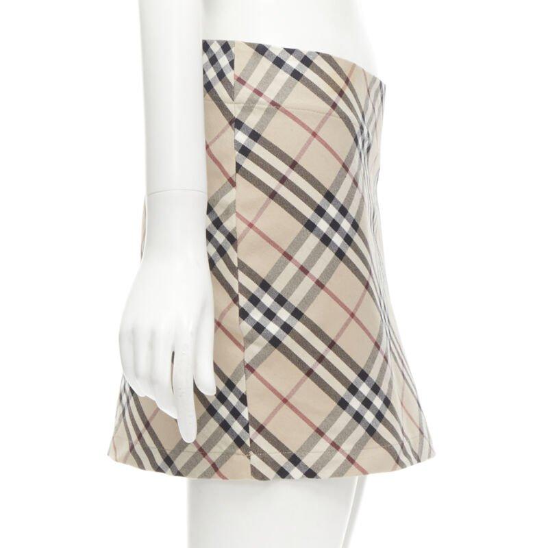 BURBERRY LONDON House Check brown signature mini skirt UK6 US4 S In Good Condition For Sale In Hong Kong, NT