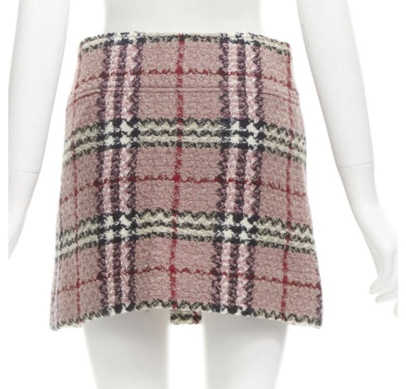 BURBERRY LONDON House Check pink wool tweed boucle mini skirt Y2K UK8 US4 S In Excellent Condition For Sale In Hong Kong, NT