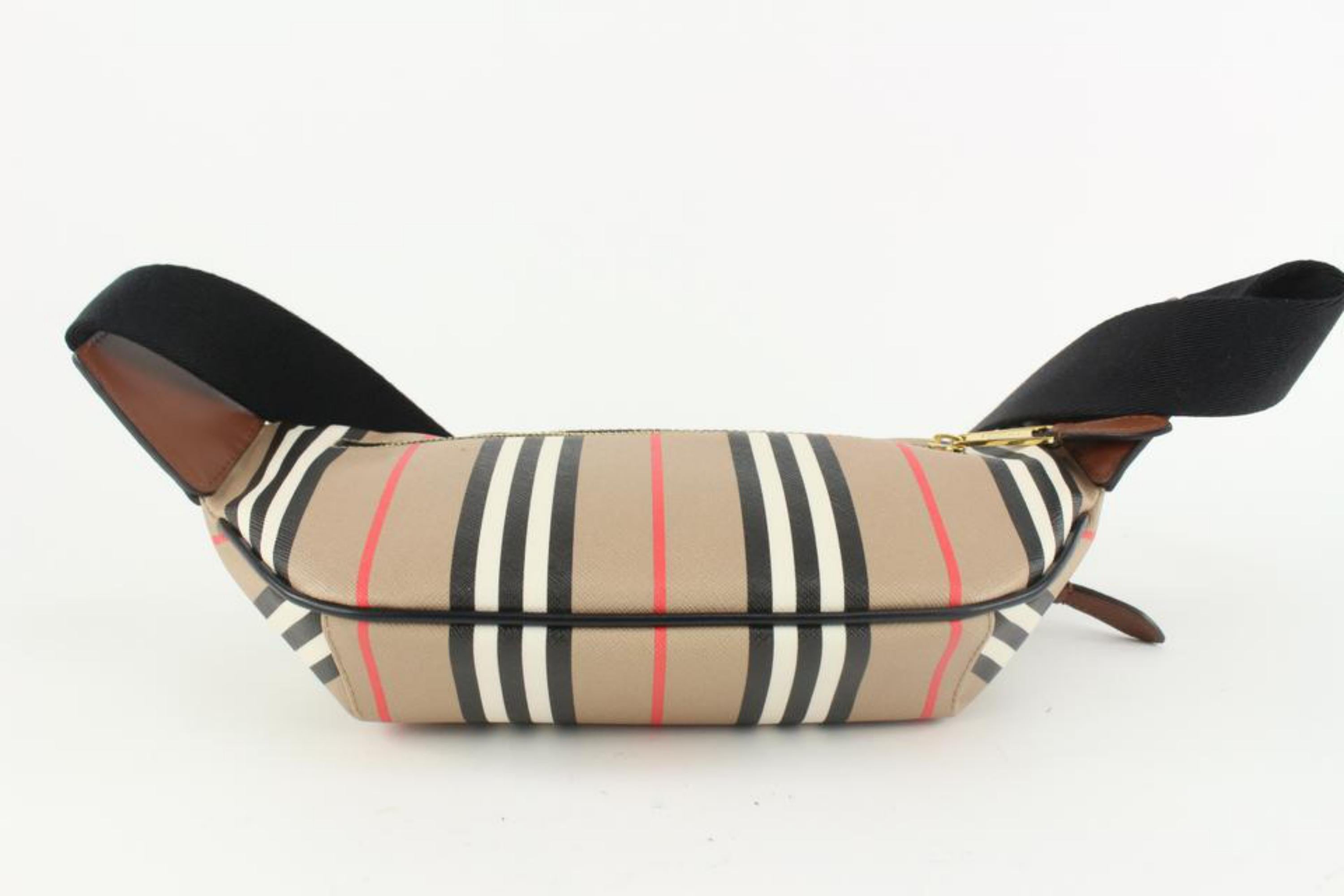 Burberry London Icon Stripe Nova Check Sonny Bum Bag Fanny Pack Waist Pouch  In Excellent Condition In Dix hills, NY
