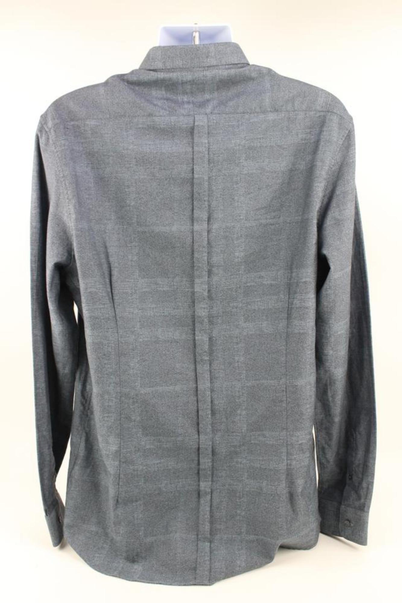 Gris Burberry London - Chemise à manches longues en jean gris à carreaux Nova XL pour homme en vente
