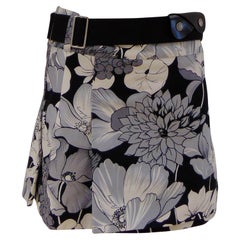 Jupe Burberry london multicolore avec ceinture et jupe découpée