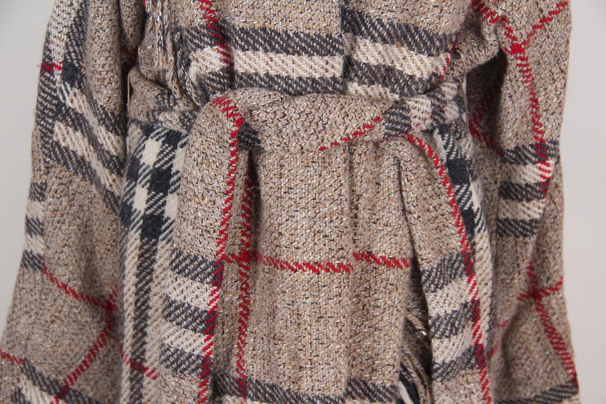 Cappotto in lana Burberry London Nova Check in vendita 4
