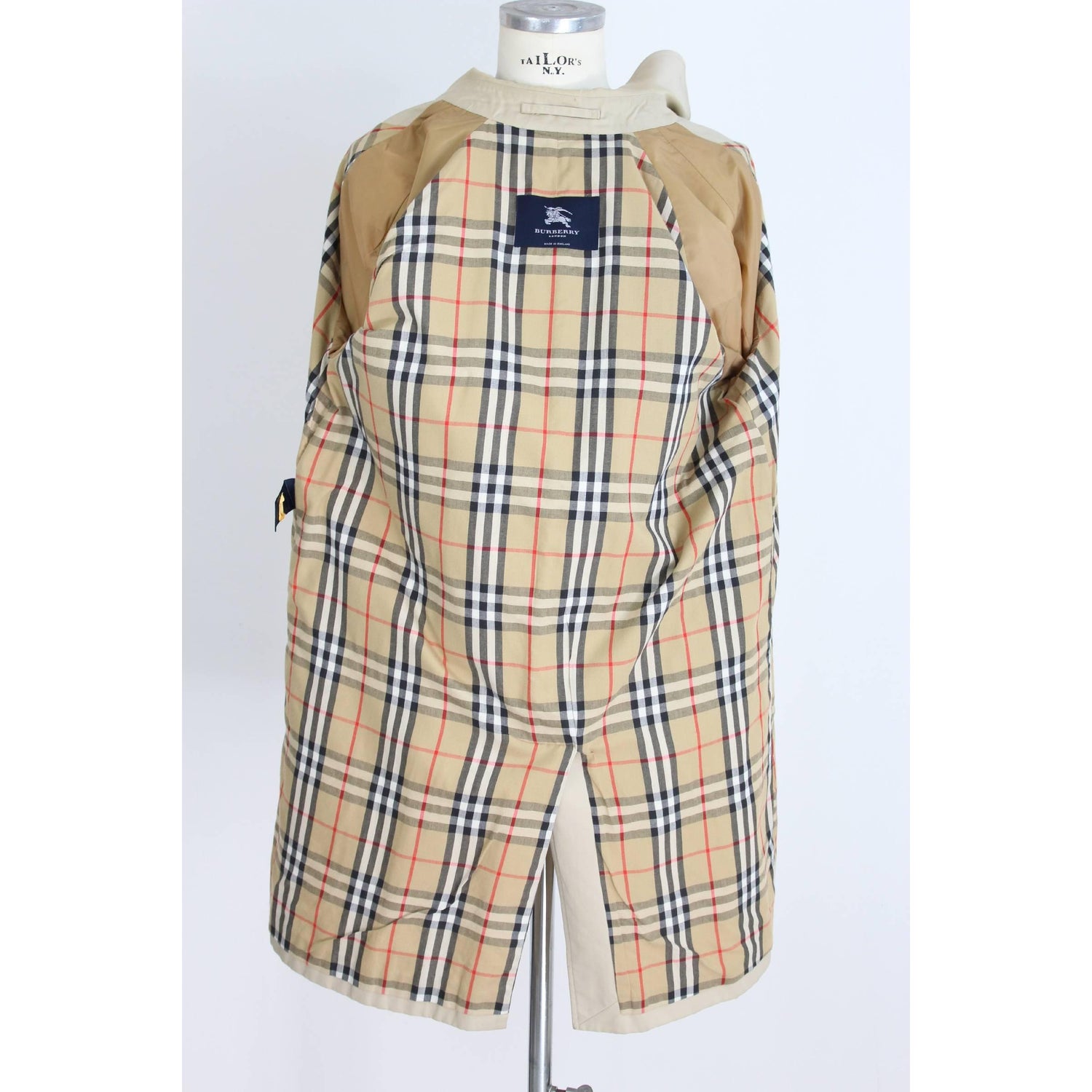 Burberry London Raincoat Trench Cotton Vintage Beige For Sale at 1stDibs |  beige raincoat