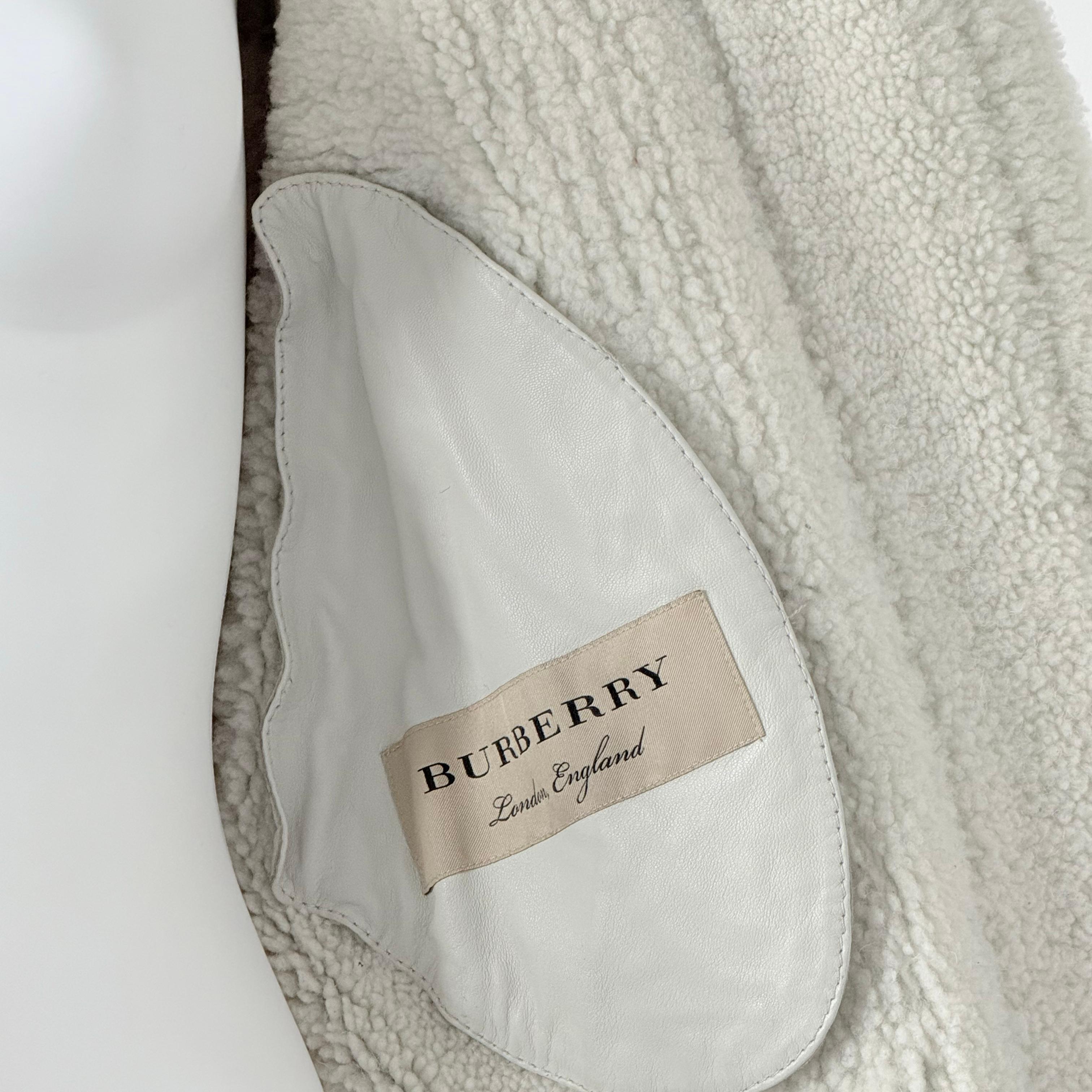 Burberry London Shearling  Black Brown Metalic Look size 6 For Sale 3