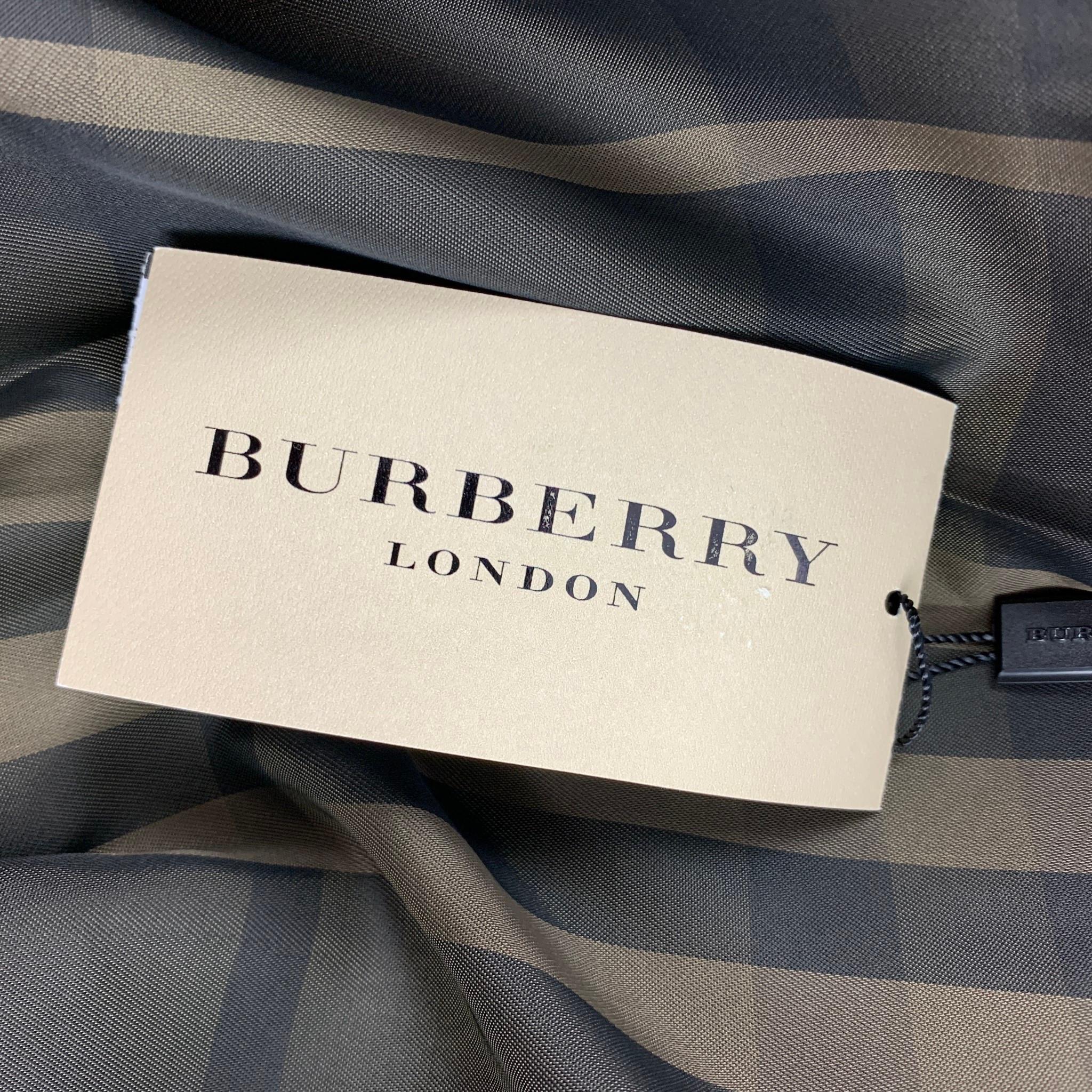BURBERRY LONDON Size 36 Beige Cotton Notch Lapel Suit 3