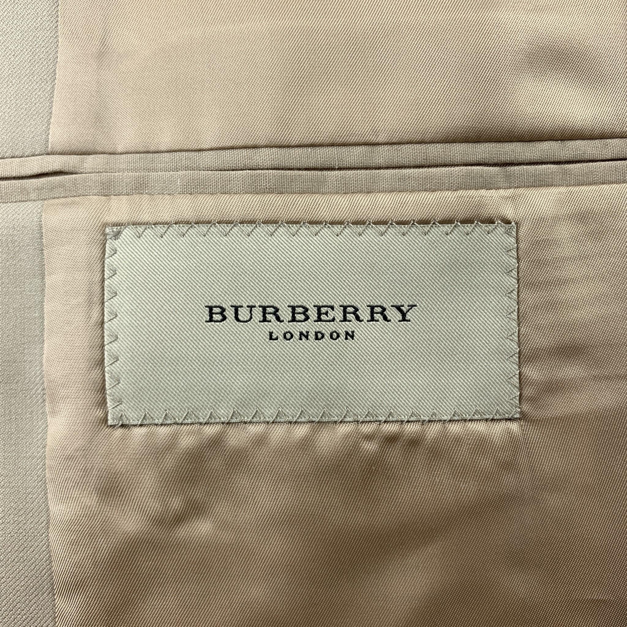 Men's BURBERRY LONDON Size 36 Solid Tan Wool Notch Lapel Suit