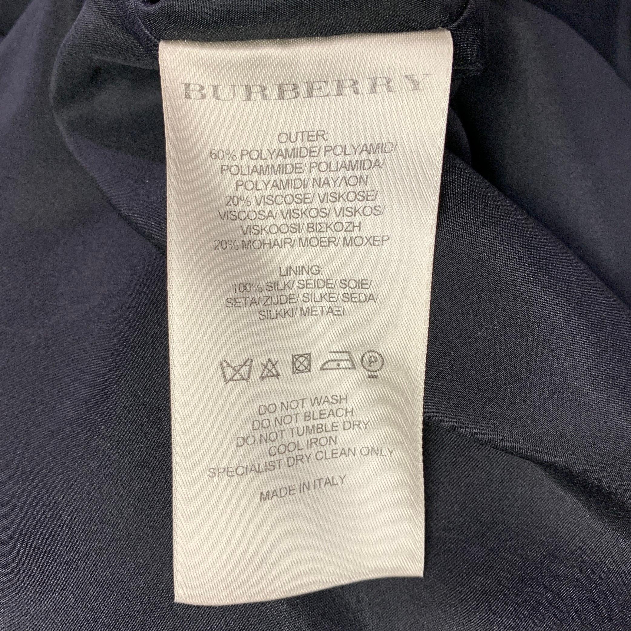 BURBERRY LONDON Size 4 Black Polyamide Blend Floral Sleeveless Cocktail Dress For Sale 2