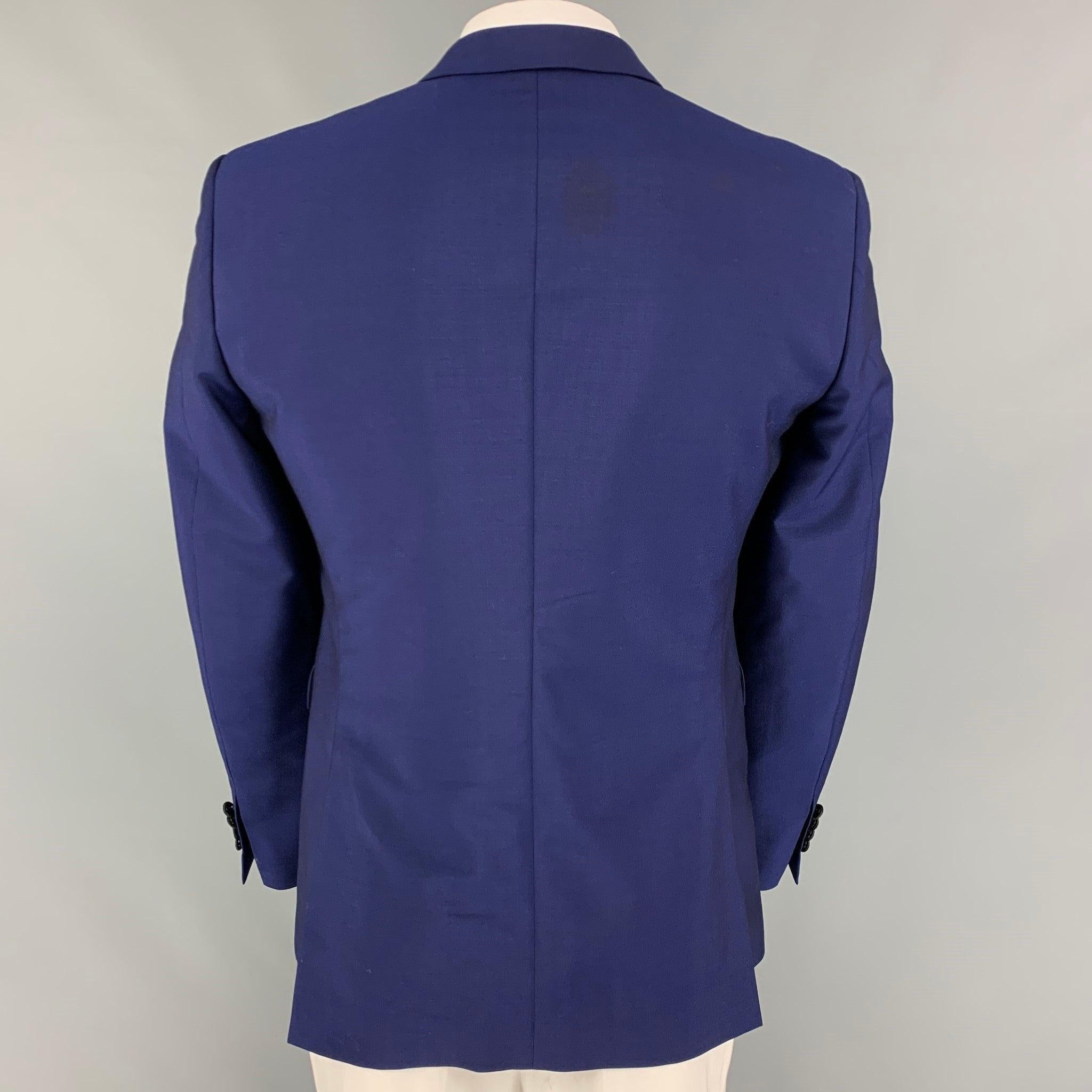 BURBERRY LONDON Size 40 Regular Royal Blue Black Wool Peak Lapel Sport Coat In Good Condition For Sale In San Francisco, CA