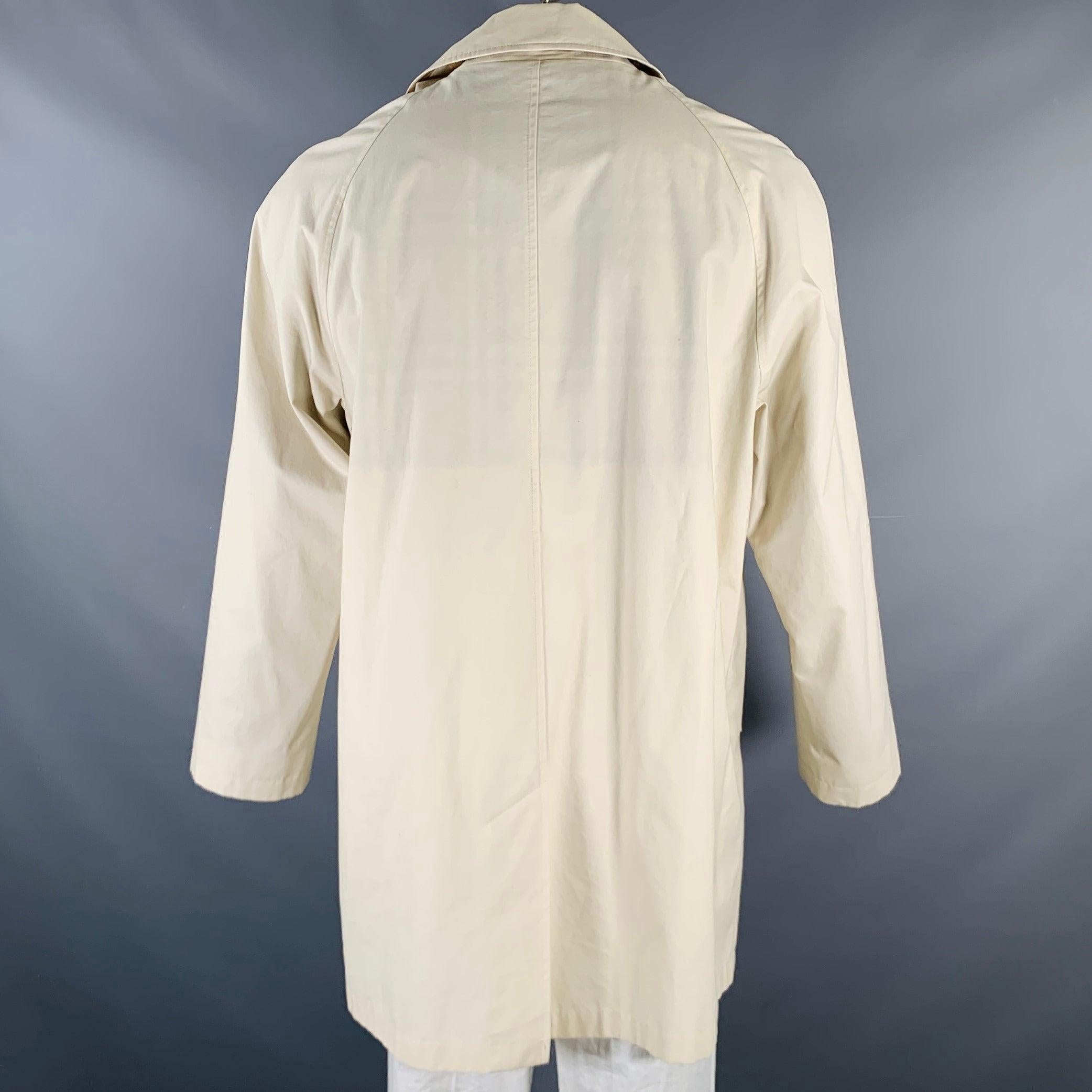 BURBERRY LONDON Size 42 Beige Cotton Raglan Coat In Good Condition For Sale In San Francisco, CA