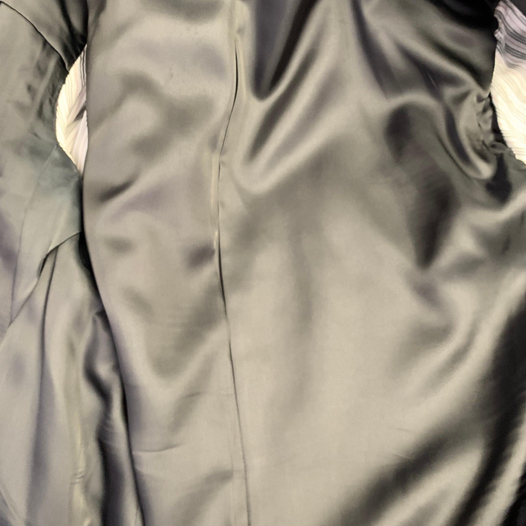 BURBERRY LONDON Größe 44 Regular Schwarz Grau Gestreift Wolle Notch Lapel Anzug im Angebot 7